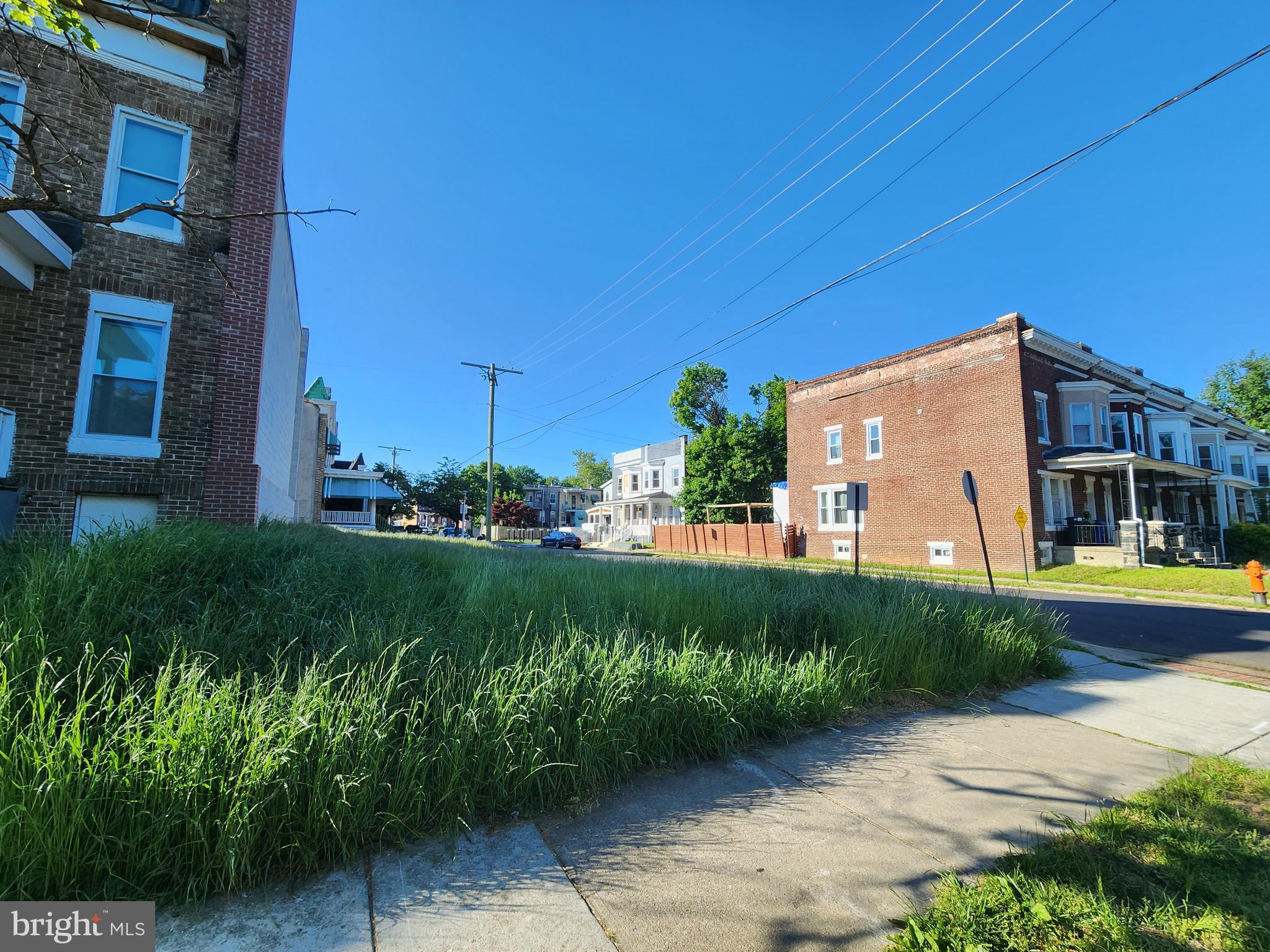 3825 FAIRVIEW AVENUE