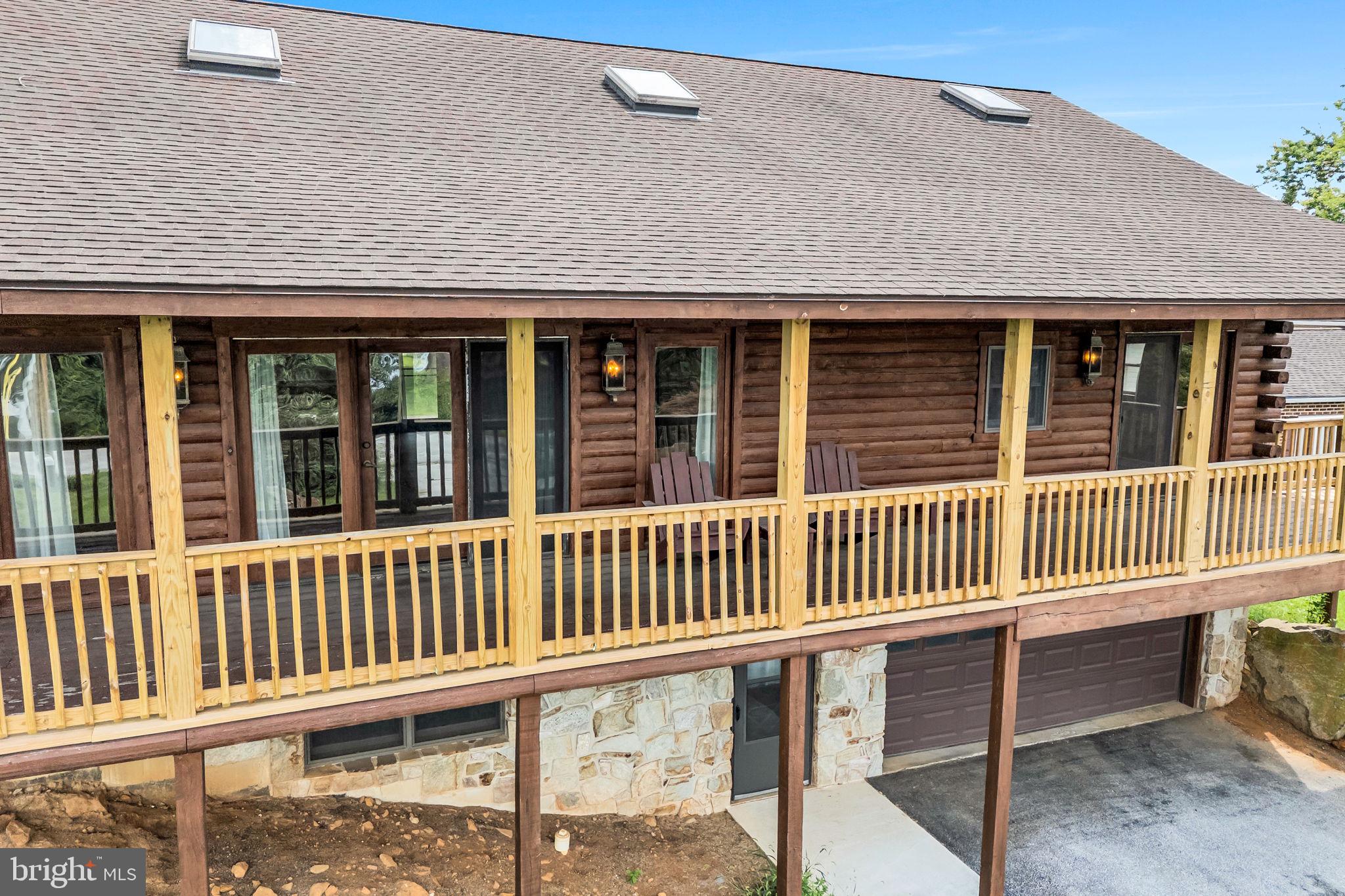 19 LAKE MEADE DRIVE