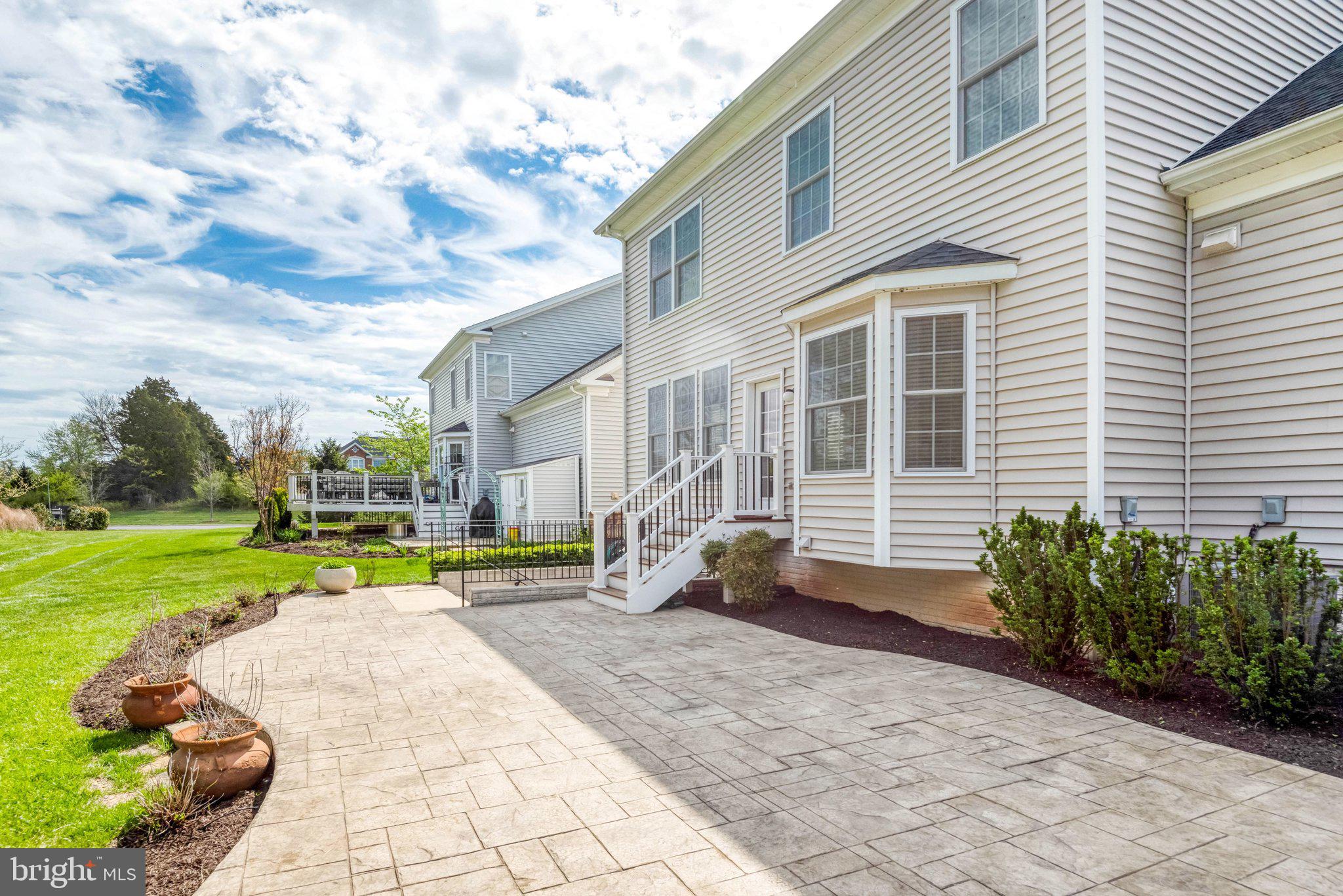 LENAH MILL - Residential