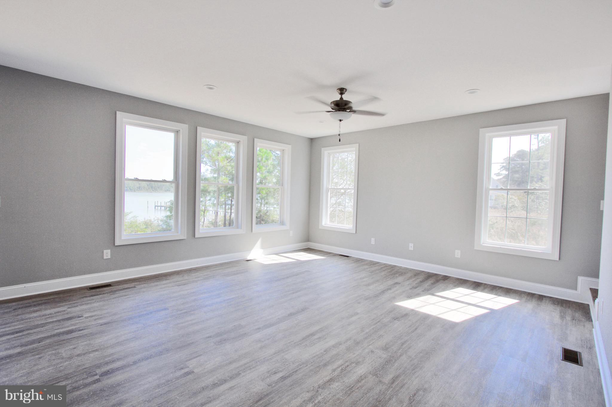 ST GEORGE BEACH - Residential