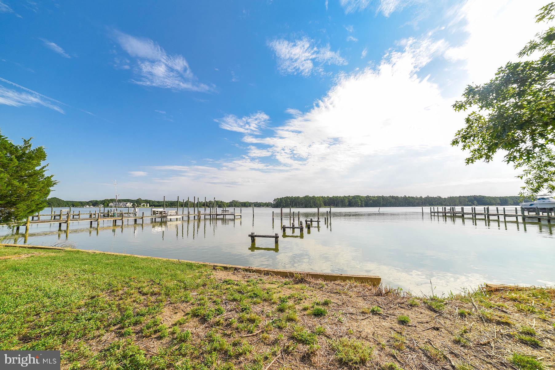 ST GEORGE BEACH - Residential