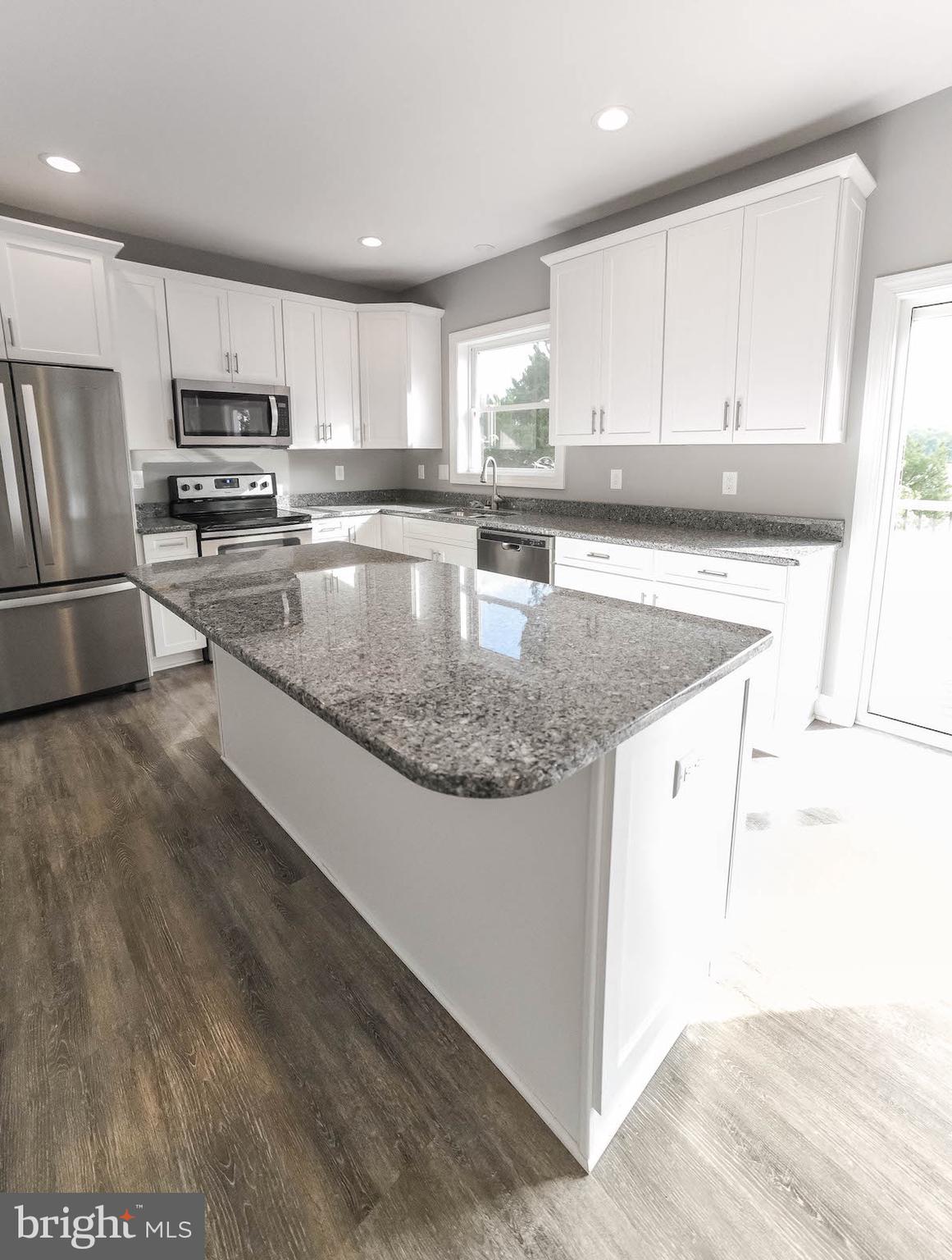 ST GEORGE BEACH - Residential