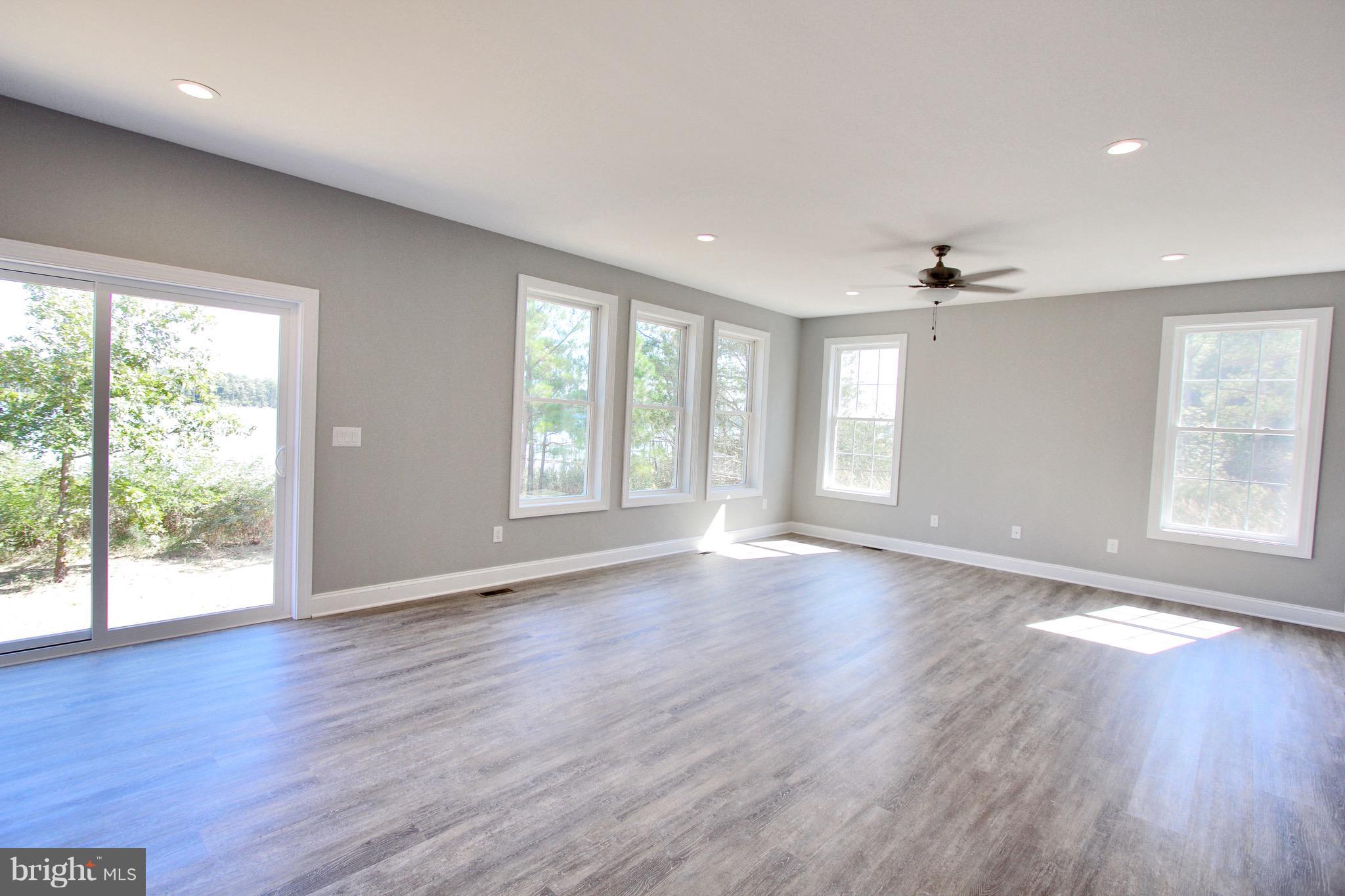 ST GEORGE BEACH - Residential