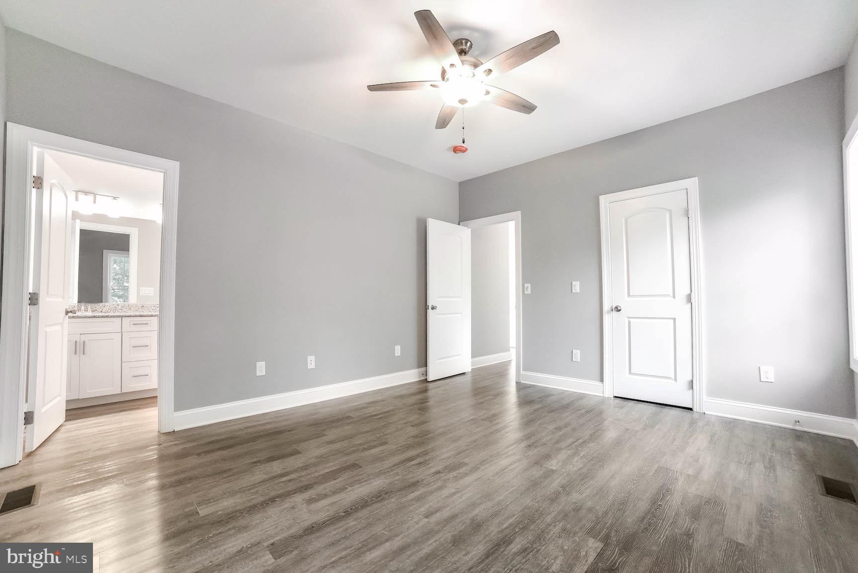 ST GEORGE BEACH - Residential