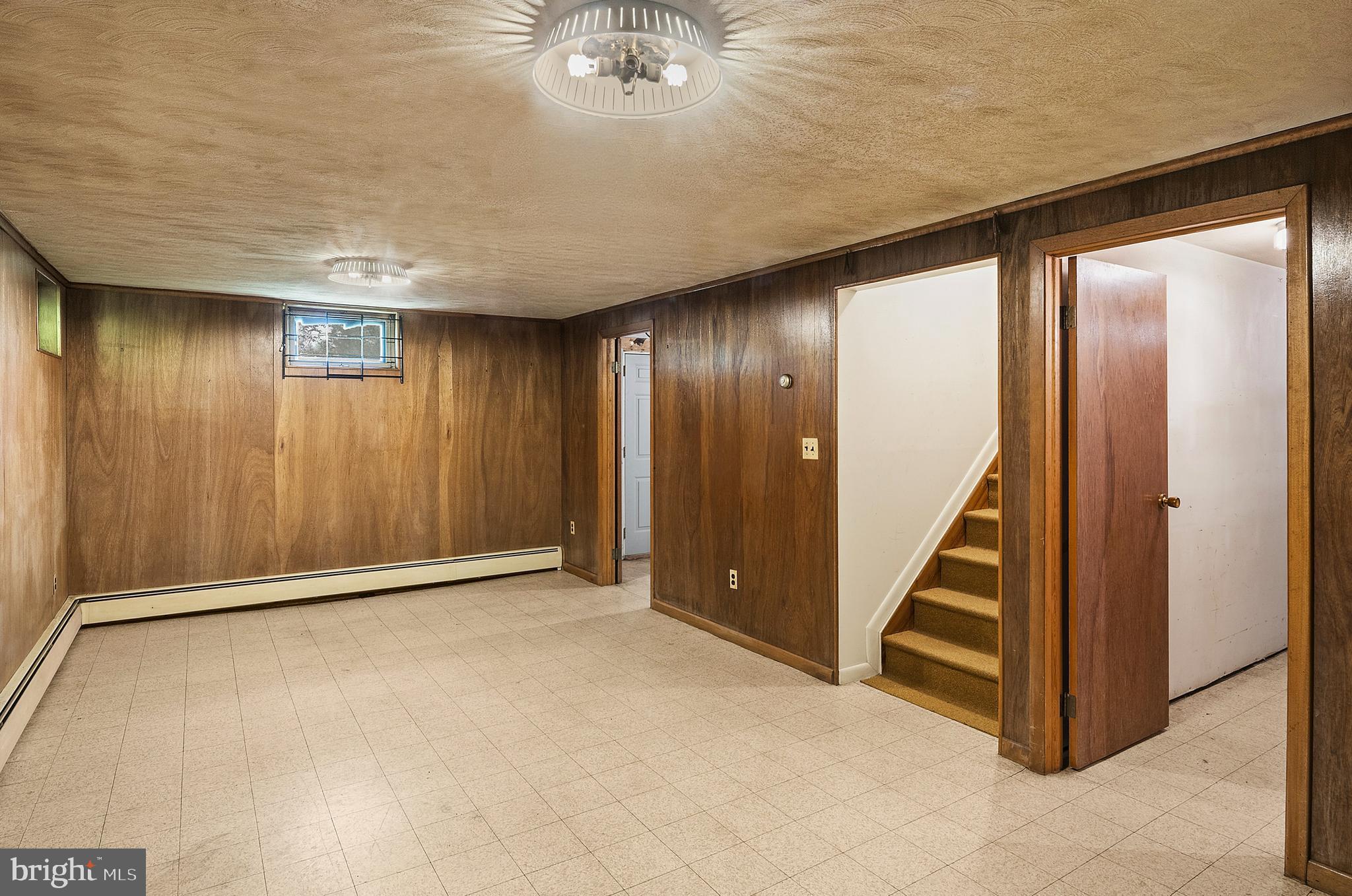MAPLE RIDGE - Residential