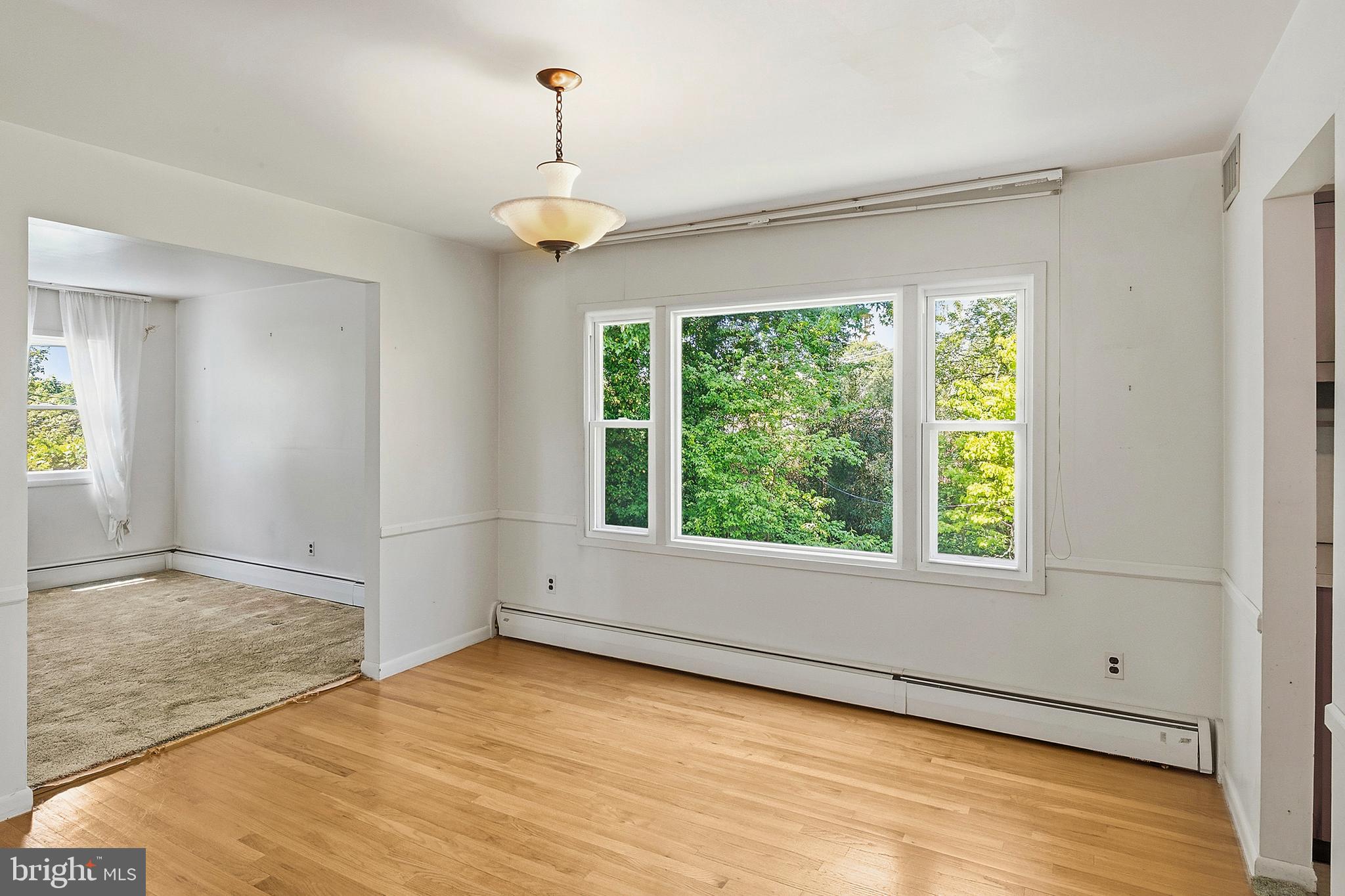 MAPLE RIDGE - Residential