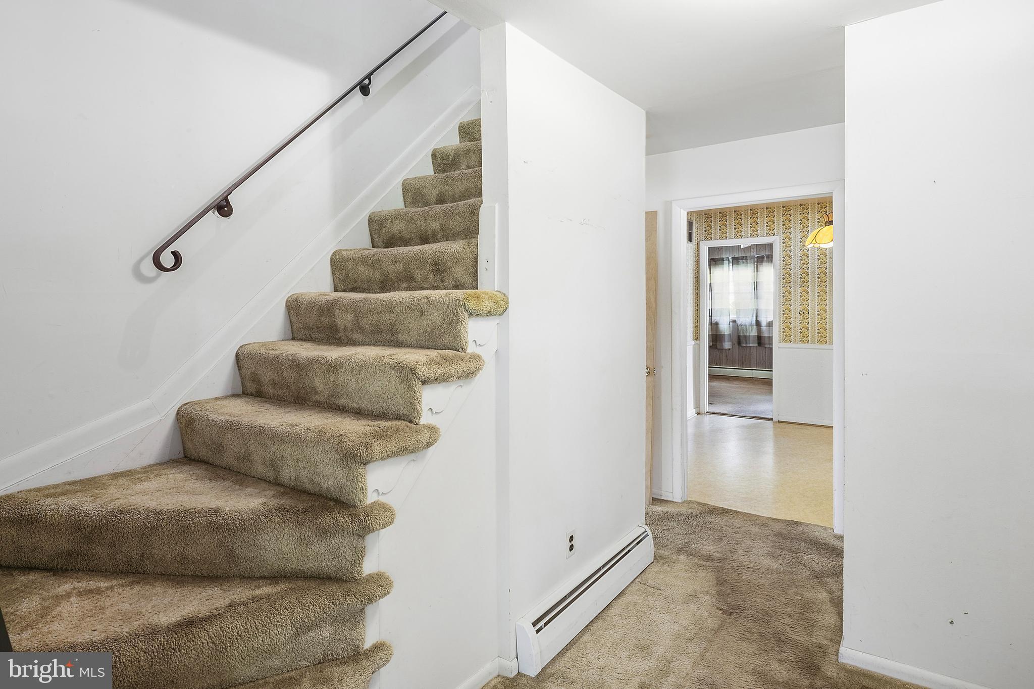 MAPLE RIDGE - Residential