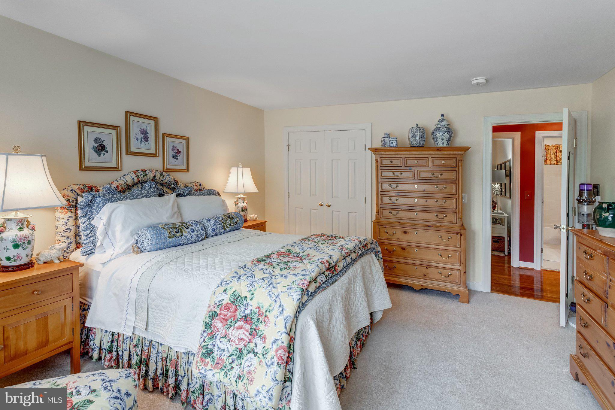 MEADOWBROOK WOODS - Residential