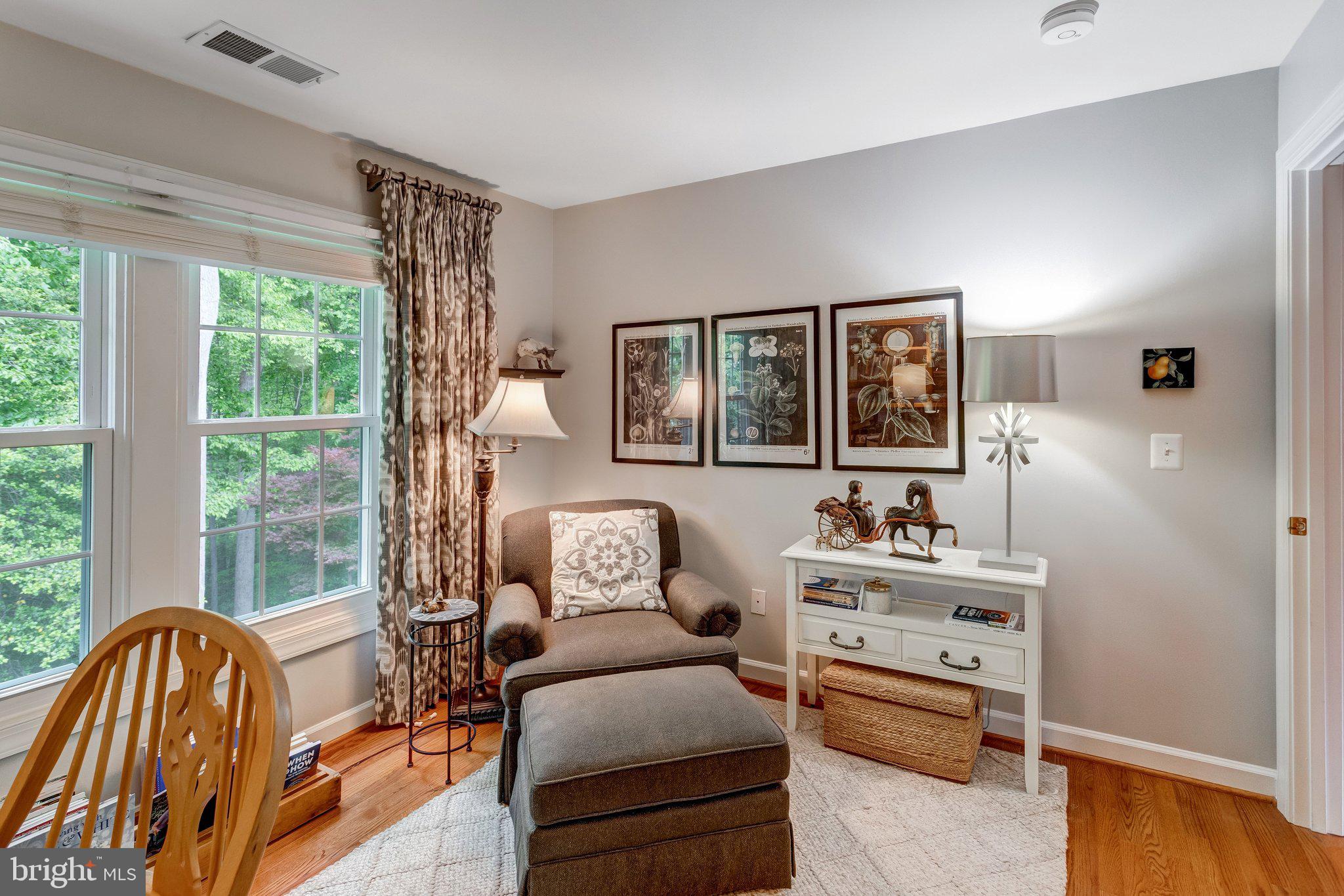 MEADOWBROOK WOODS - Residential