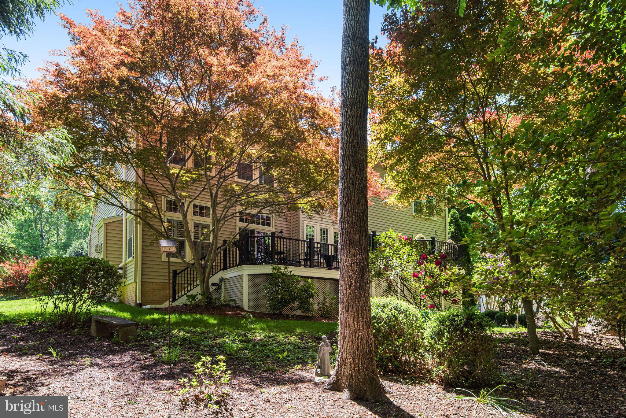 MEADOWBROOK WOODS - Residential
