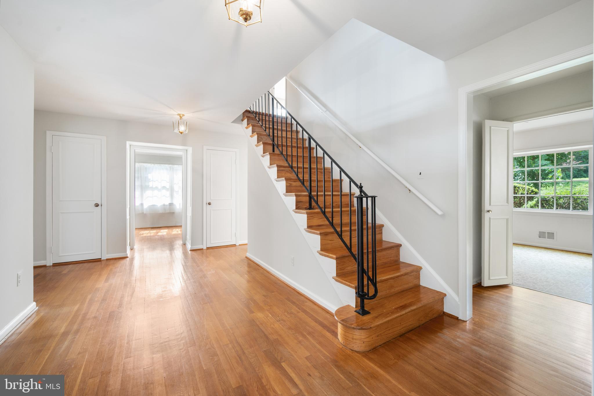 10253 GAINSBOROUGH