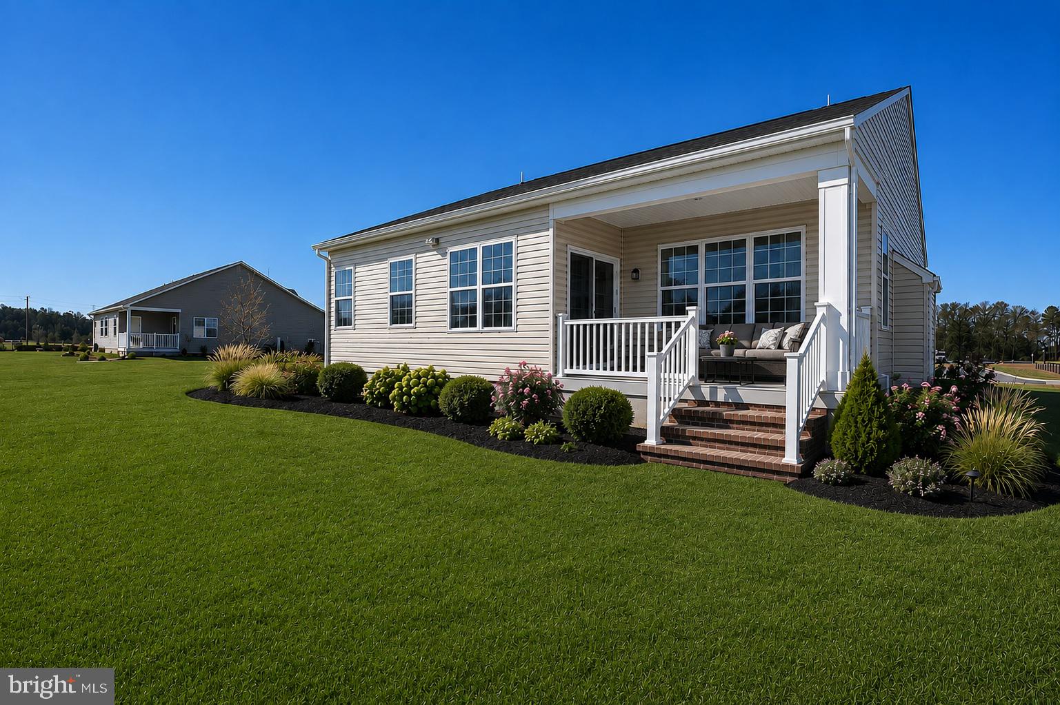 1003 ROBINSON ROAD