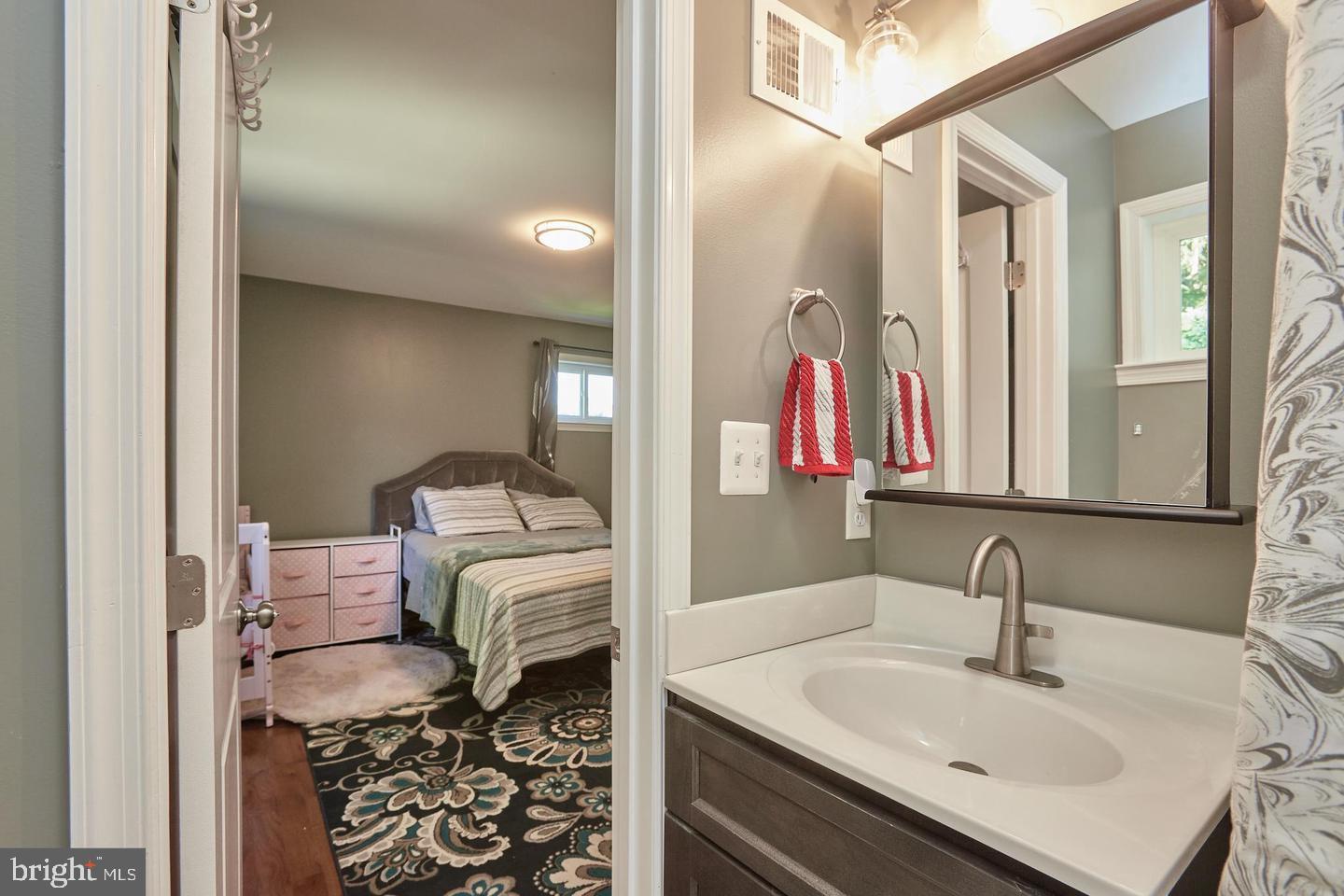 EAST SPRINGBROOK - Residential