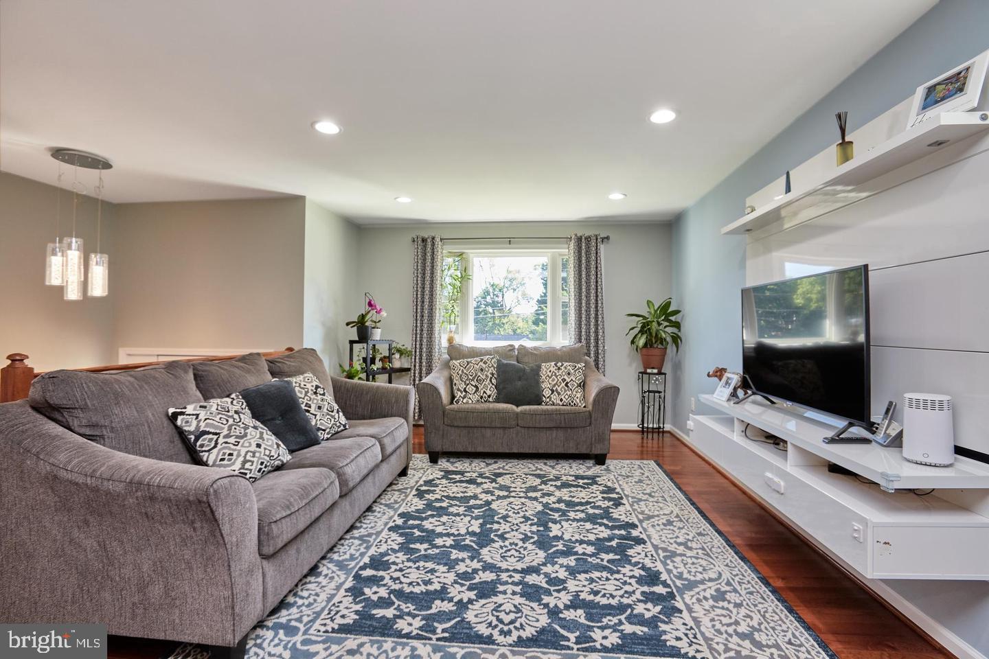 EAST SPRINGBROOK - Residential
