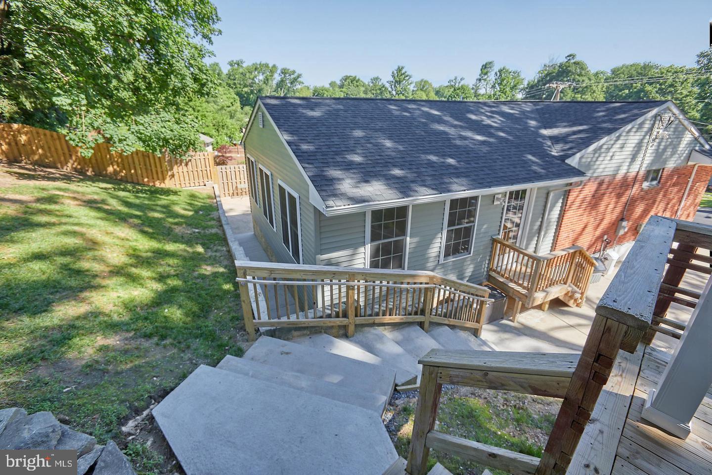 EAST SPRINGBROOK - Residential