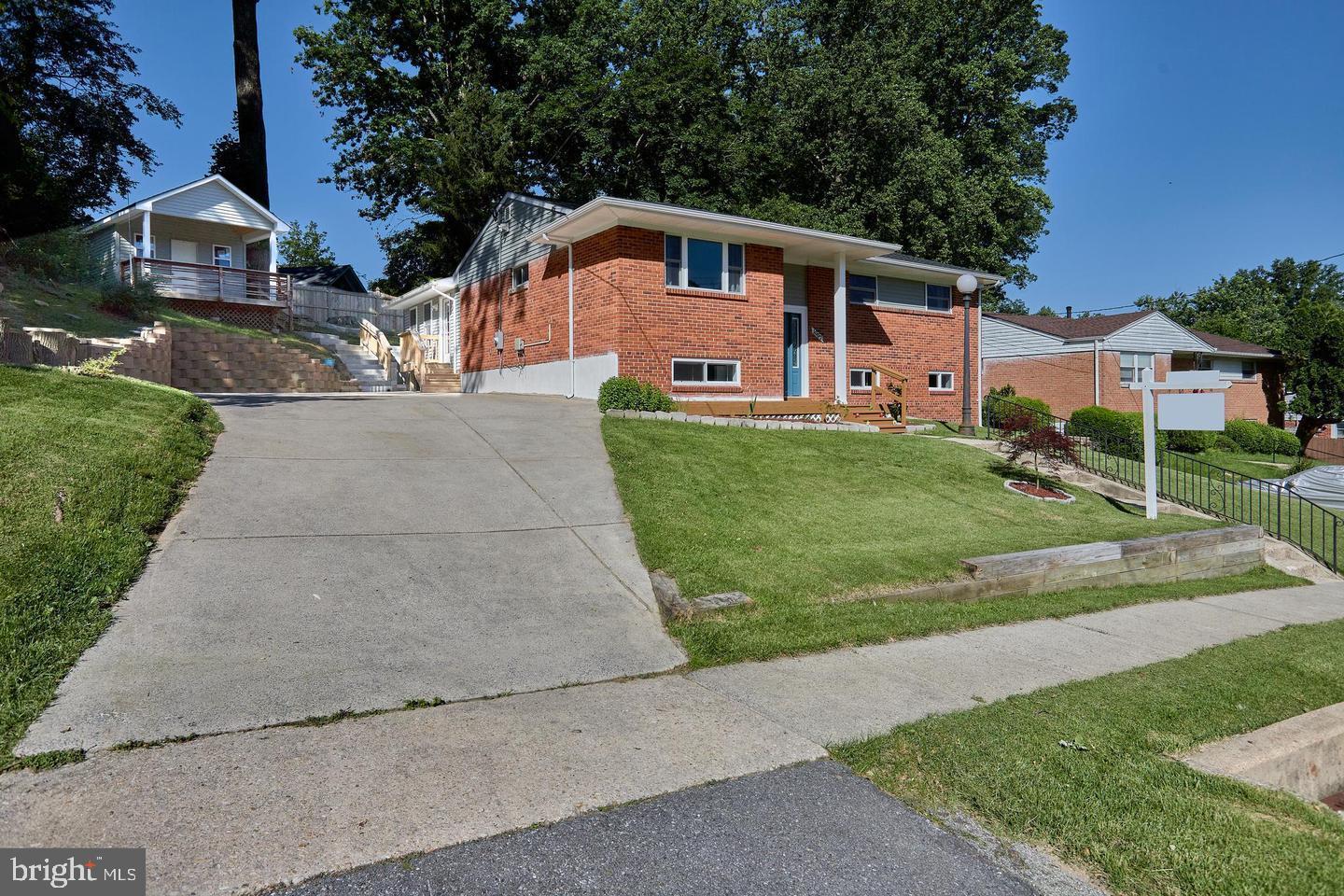 EAST SPRINGBROOK - Residential