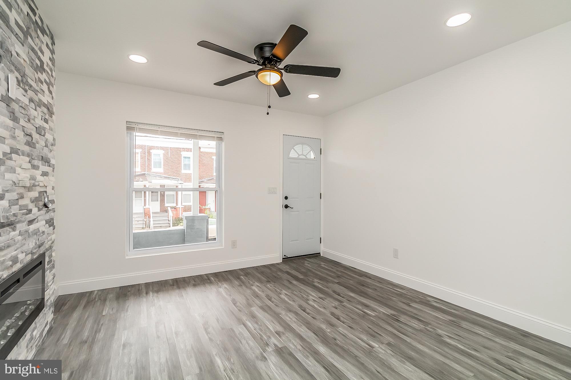 ROSEMONT - Residential