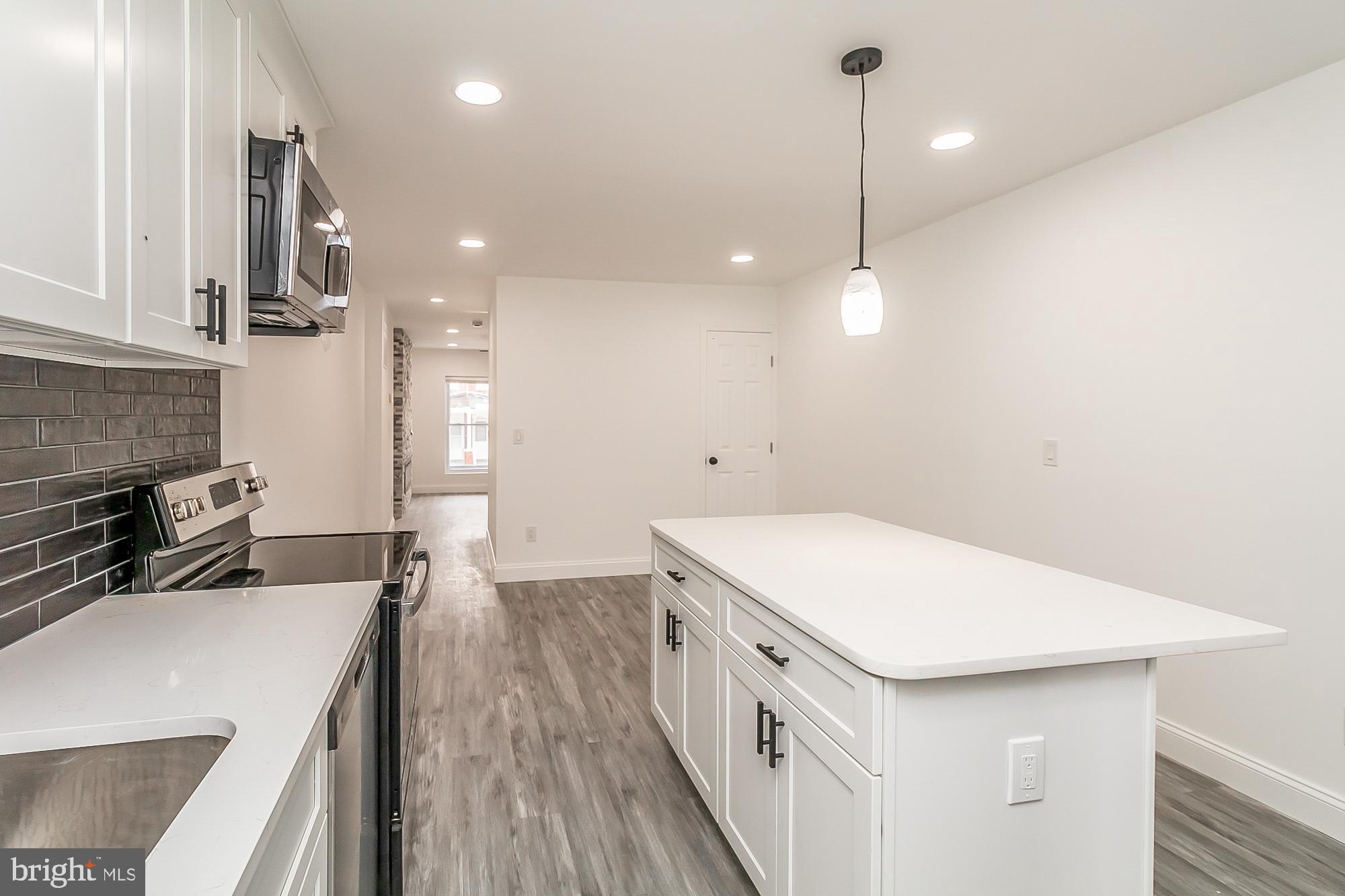 ROSEMONT - Residential