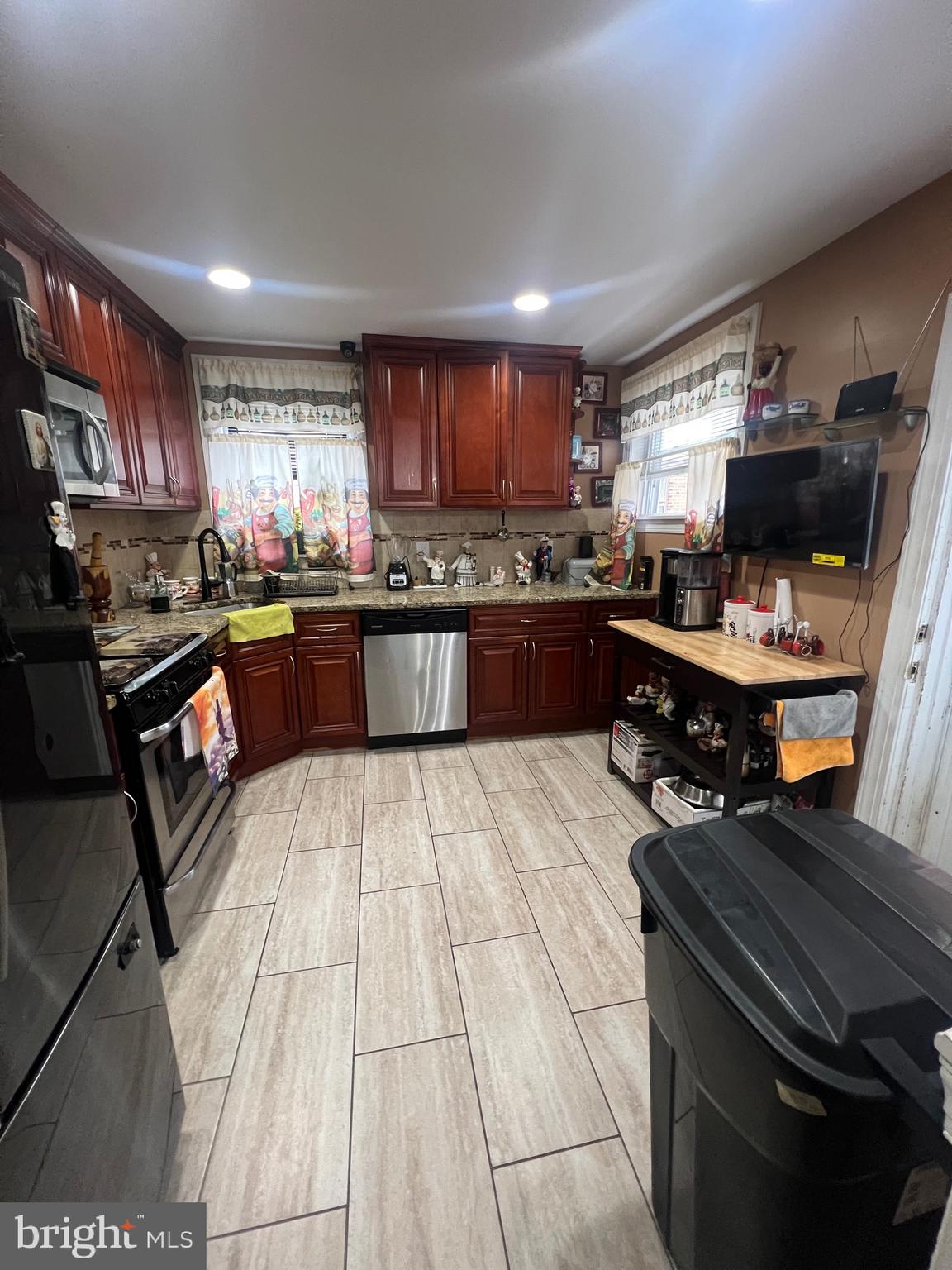 JUNIATA - Residential