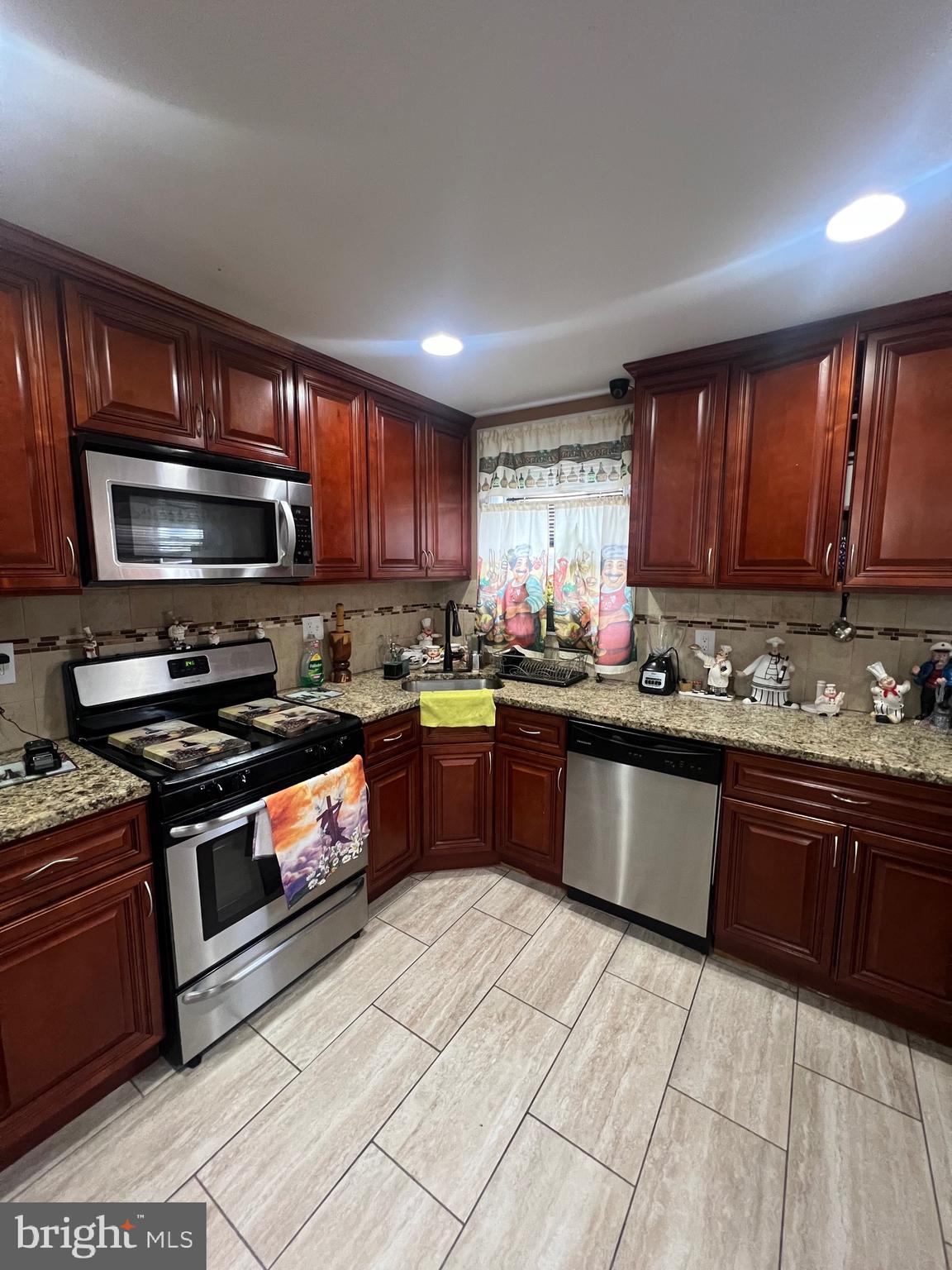 JUNIATA - Residential