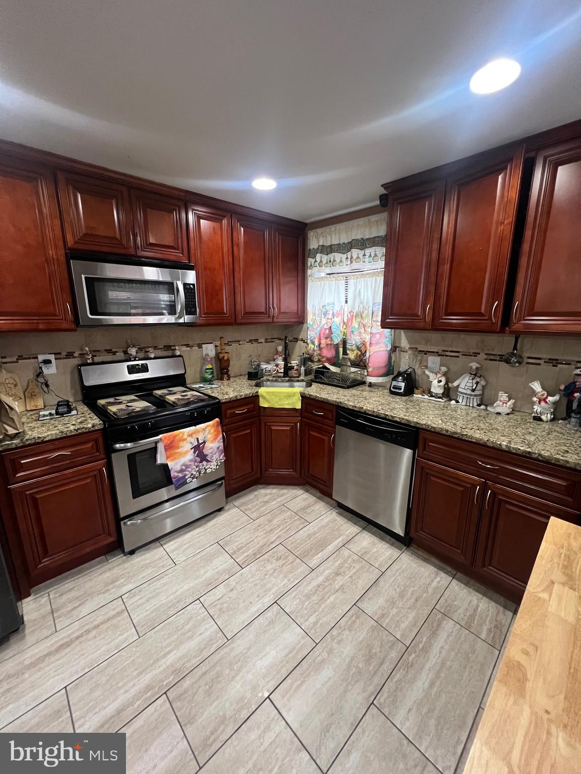 JUNIATA - Residential