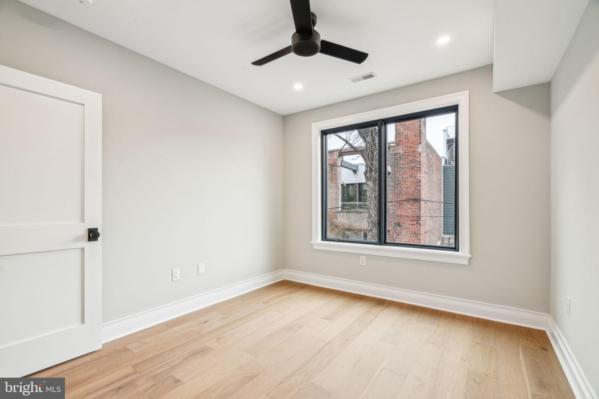 ART MUSEUM AREA - Residential