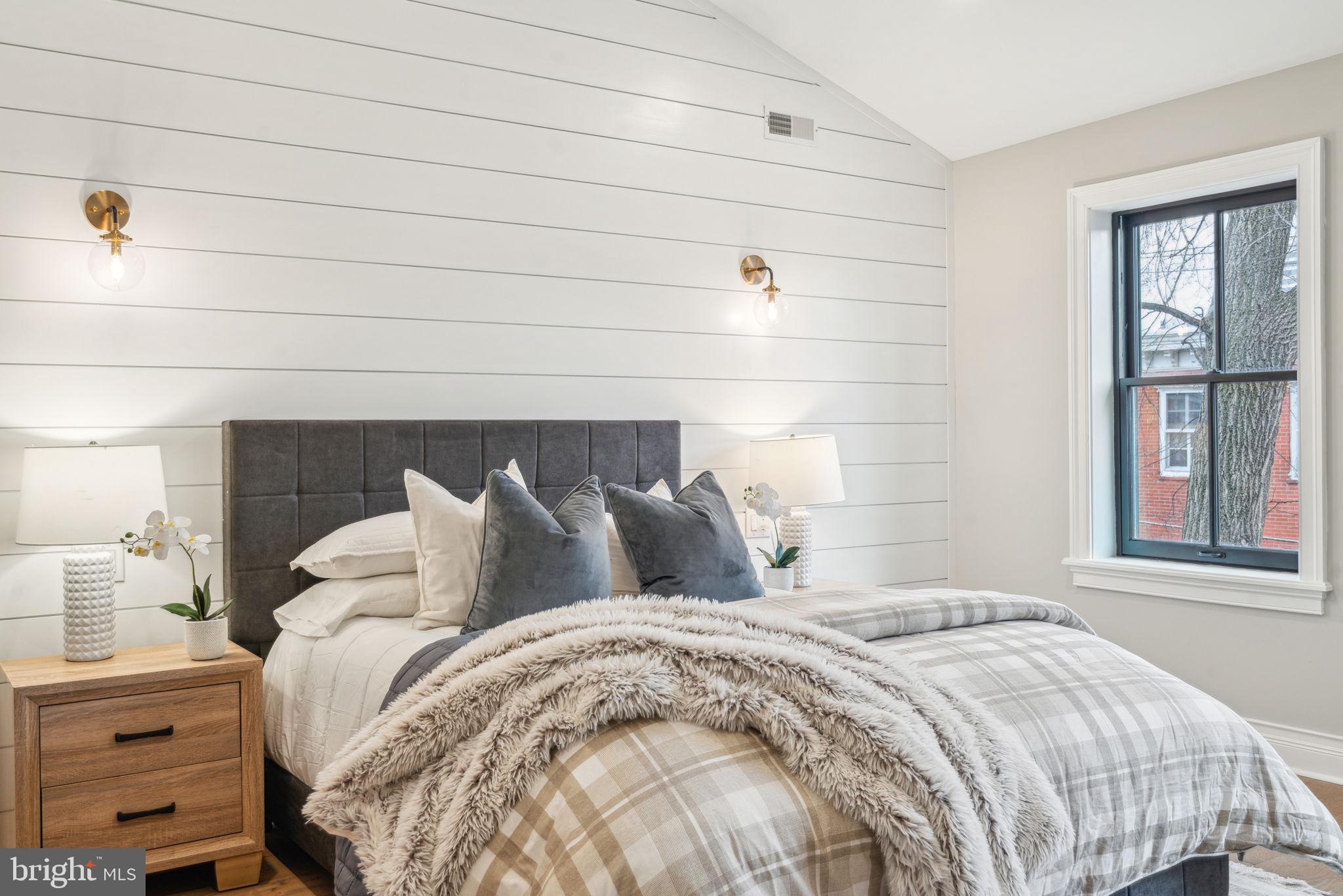 ART MUSEUM AREA - Residential