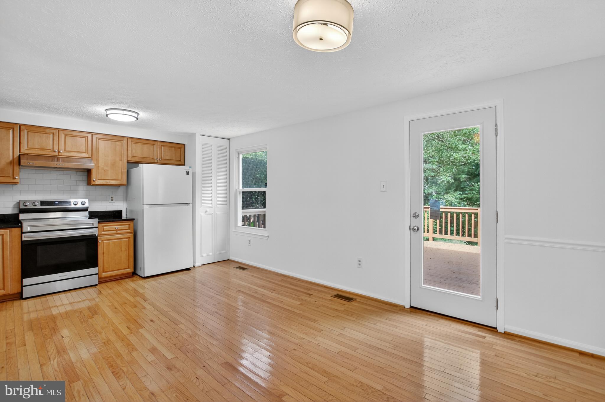 DUFIEF MILL ESTATES - Residential