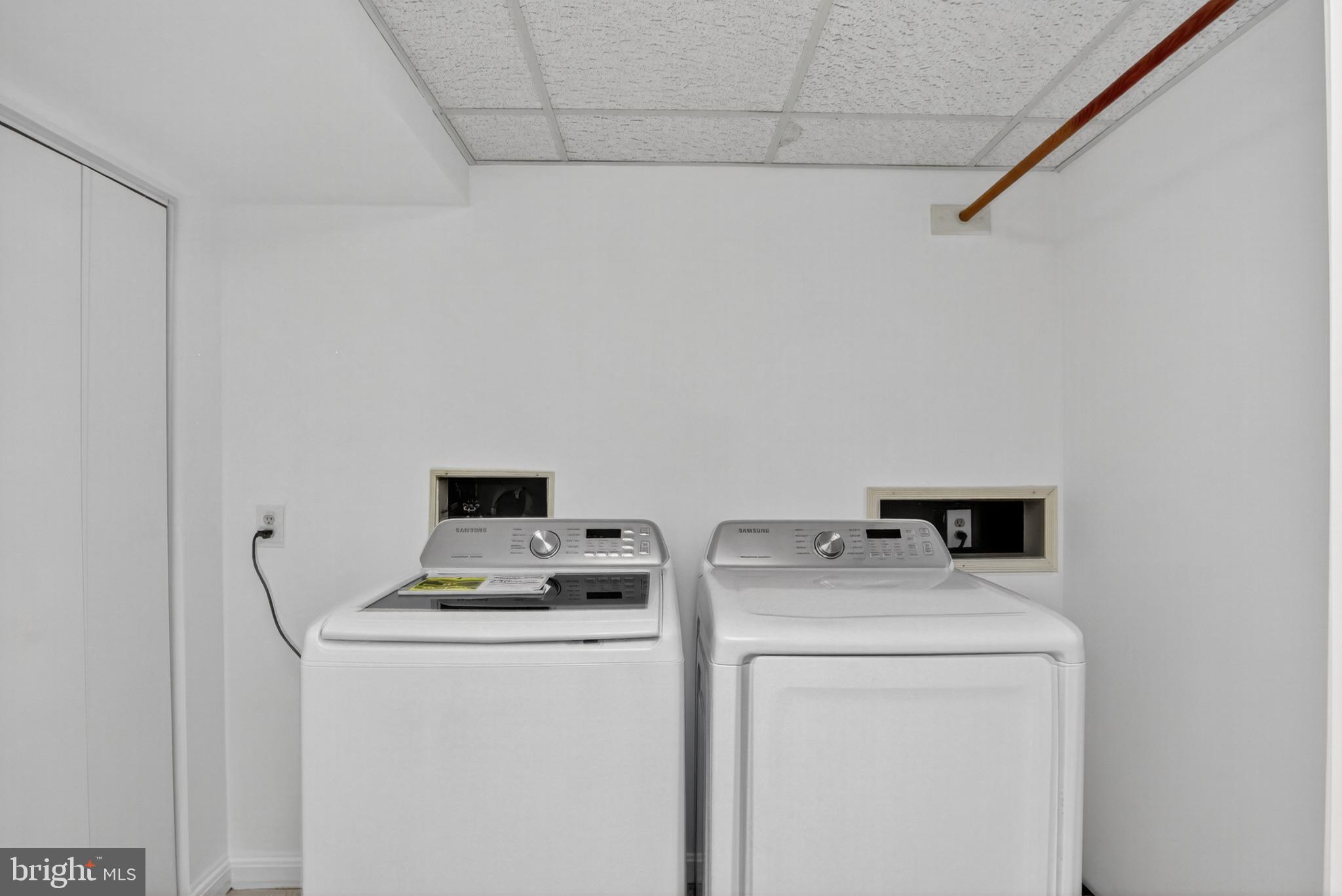 DUFIEF MILL ESTATES - Residential