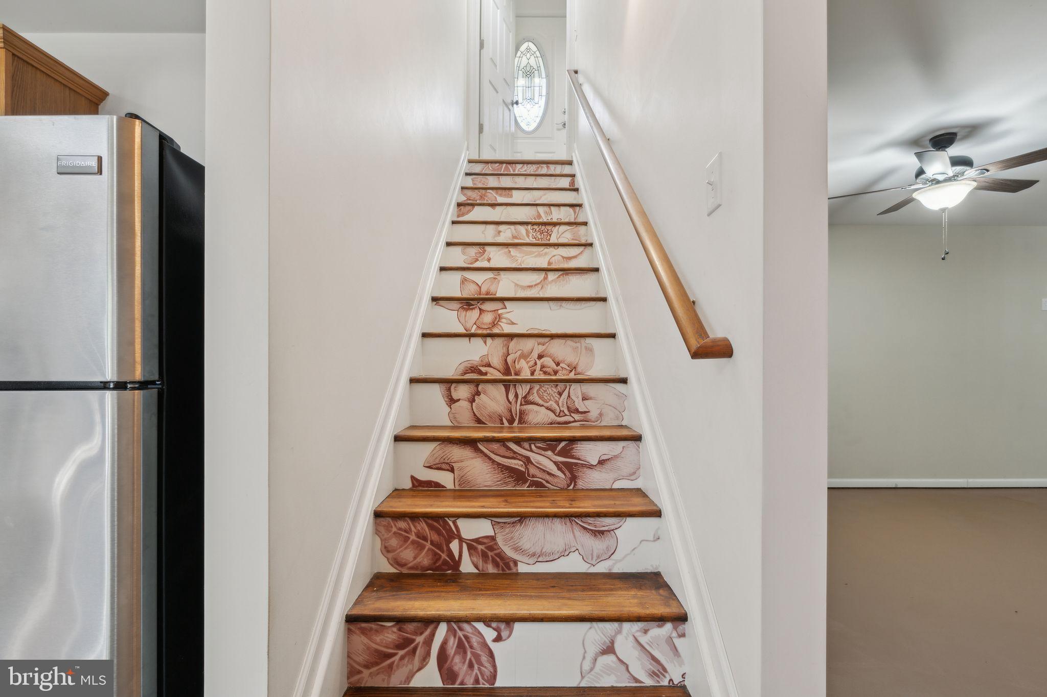 WOODLAND HEIGHTS - Residential