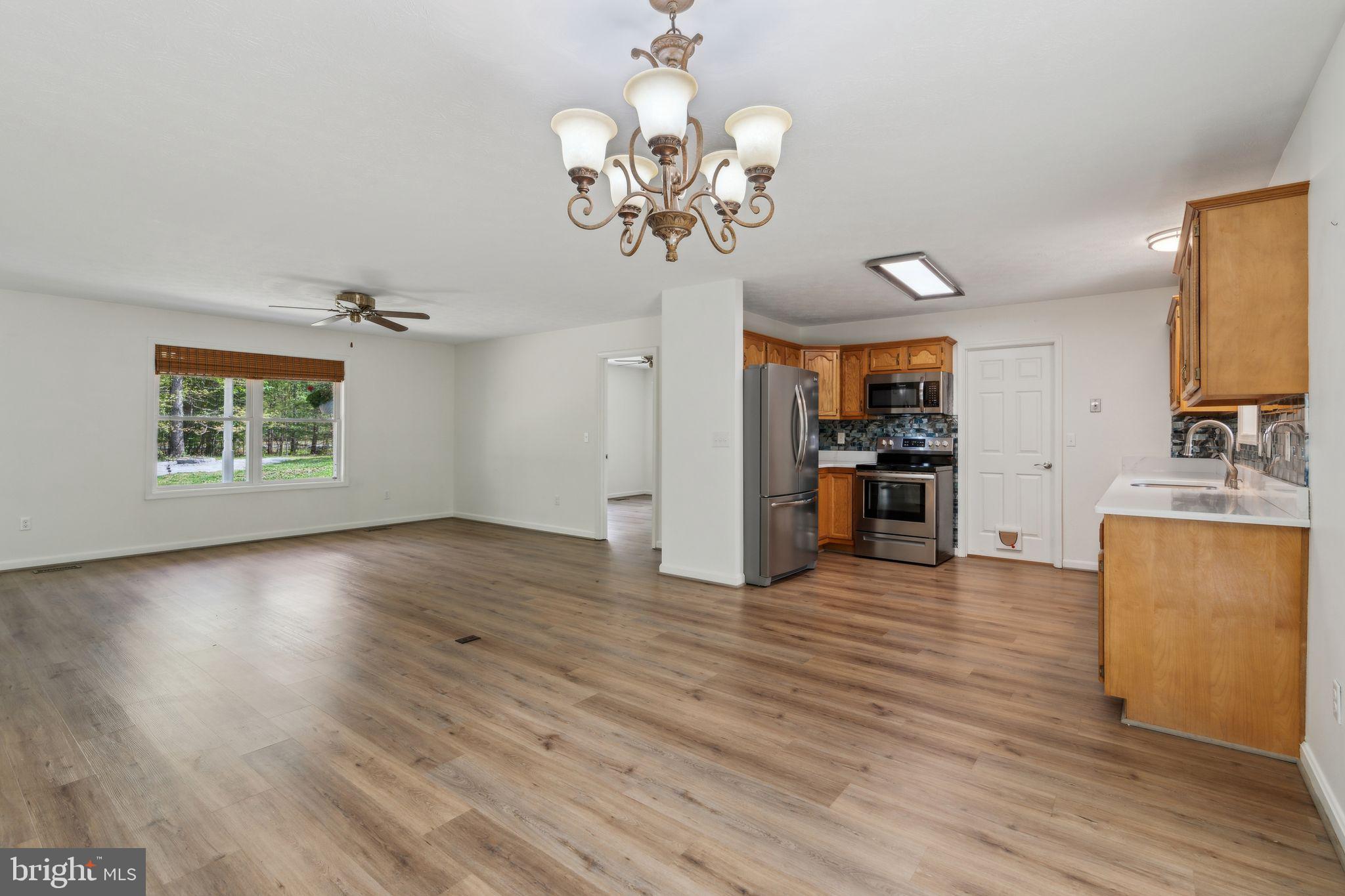 WOODLAND HEIGHTS - Residential