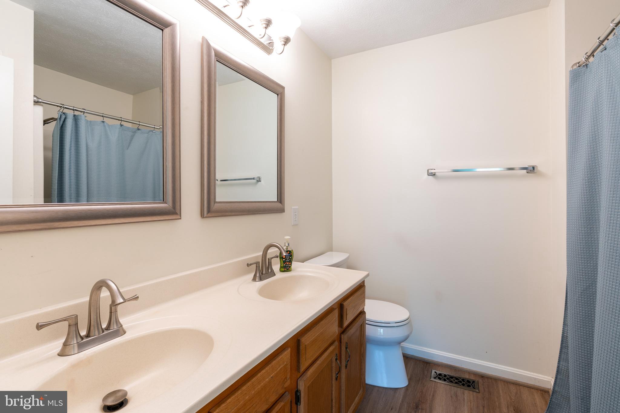 WOODLAND HEIGHTS - Residential