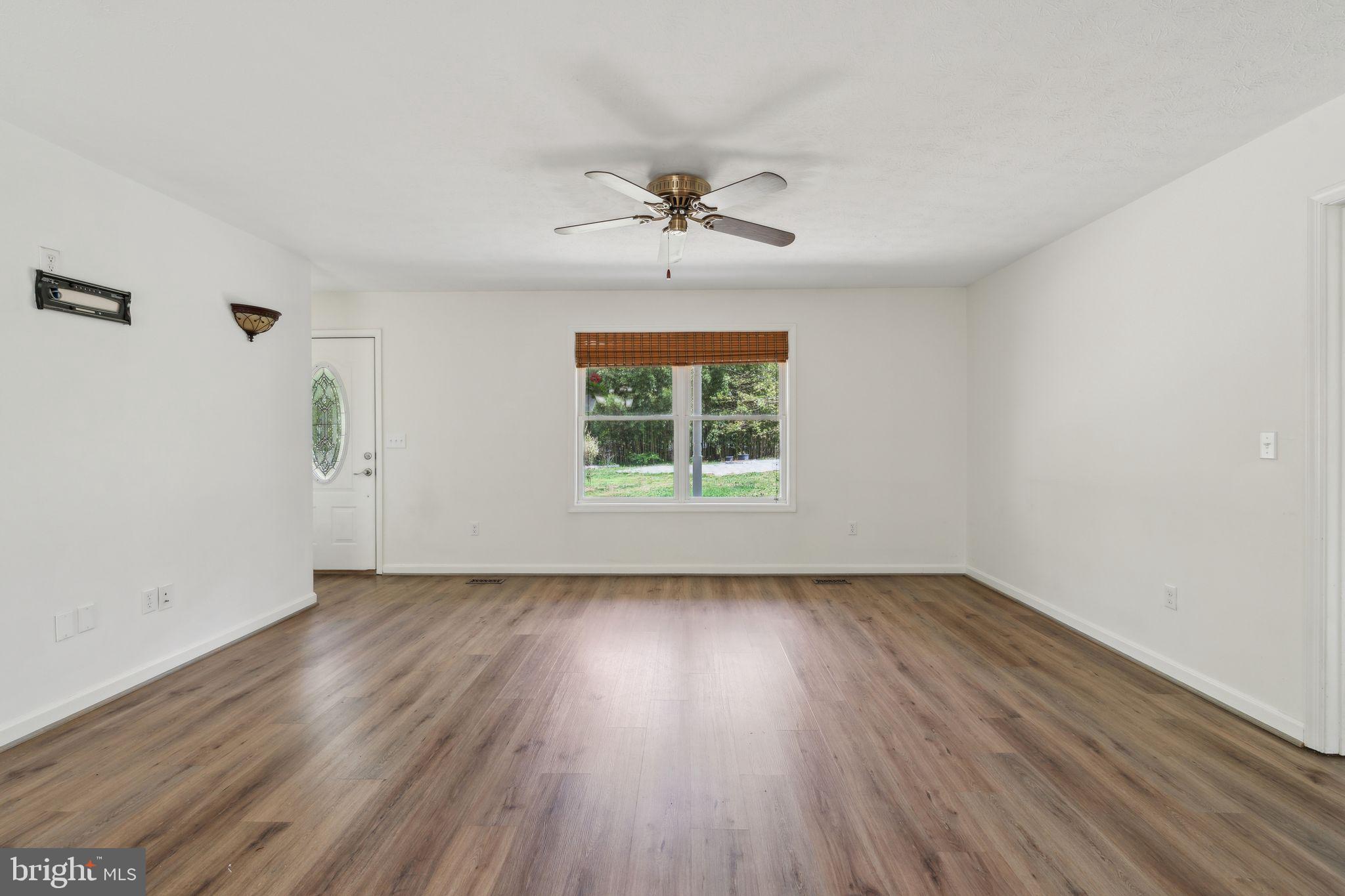 WOODLAND HEIGHTS - Residential