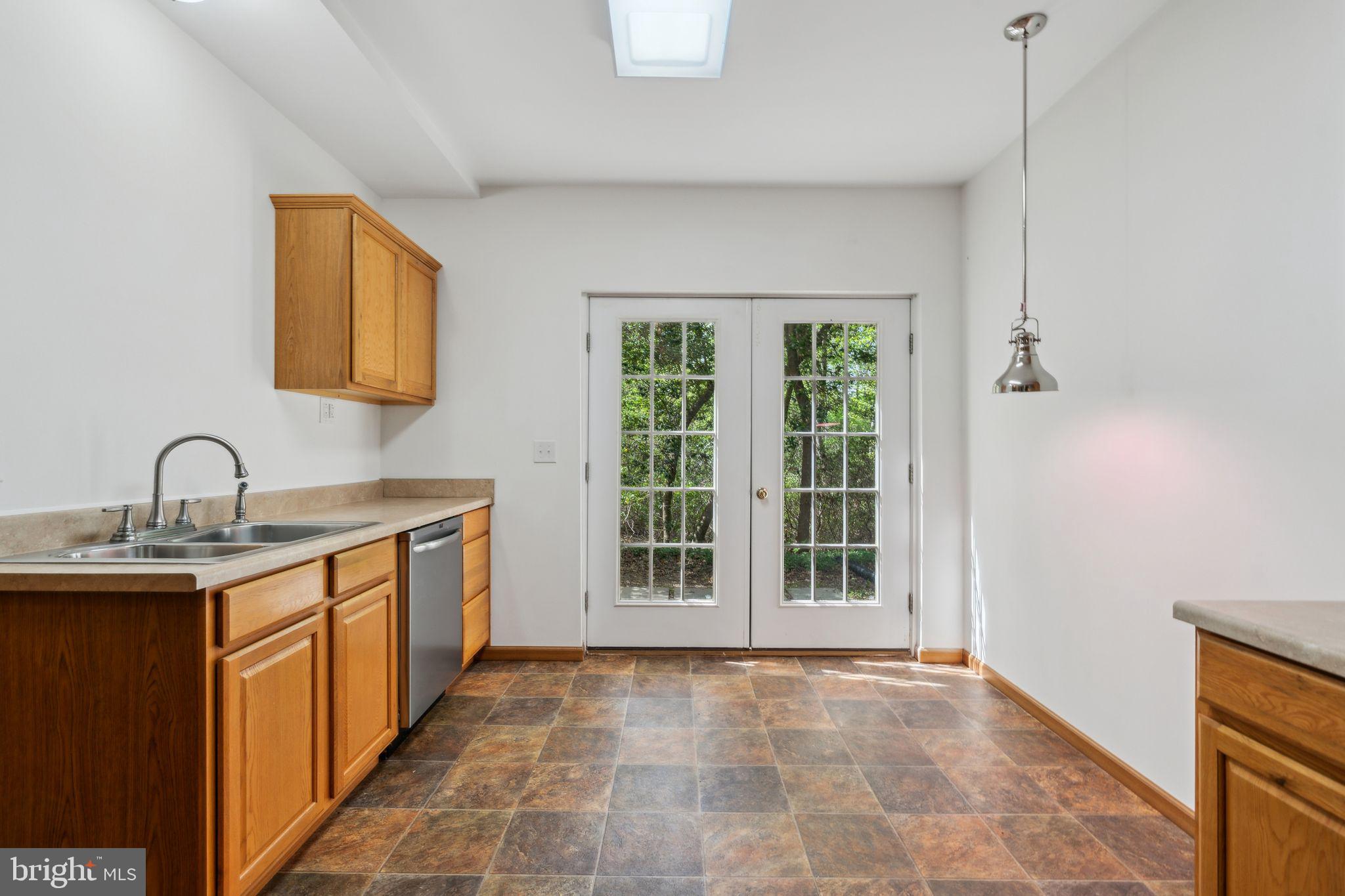 WOODLAND HEIGHTS - Residential