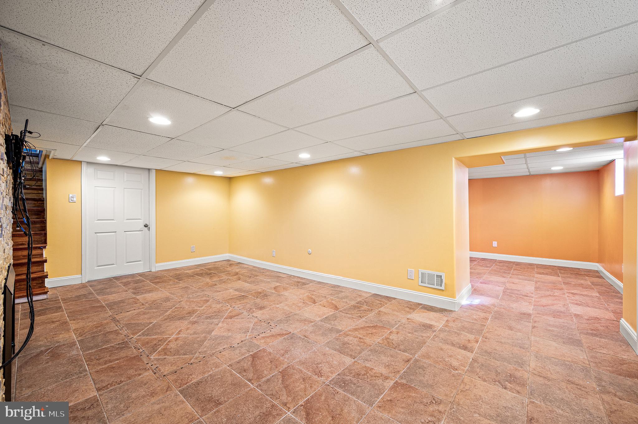 SCOTS GLEN - Residential