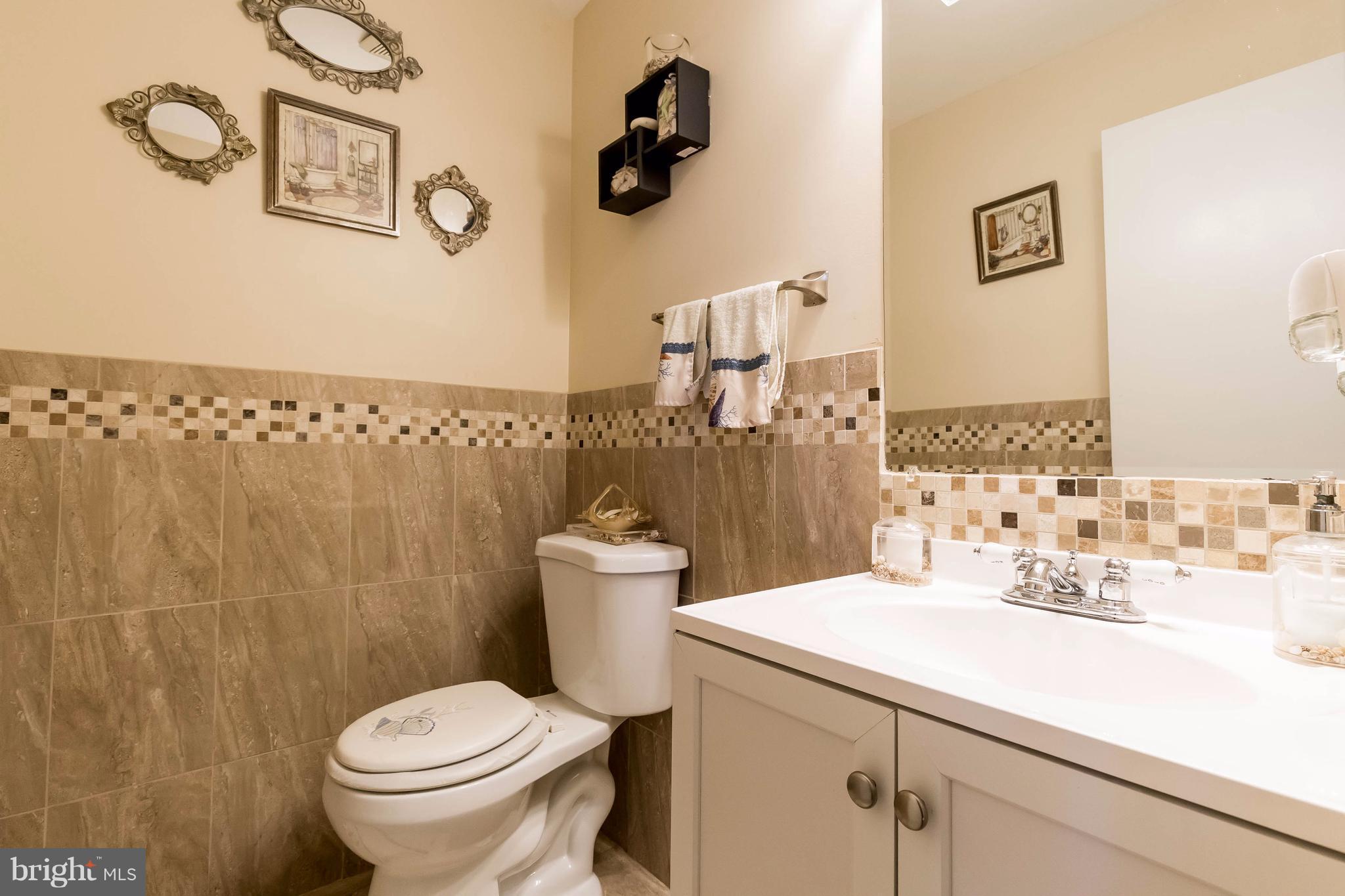 POINT OF WOODS EAST - Residential