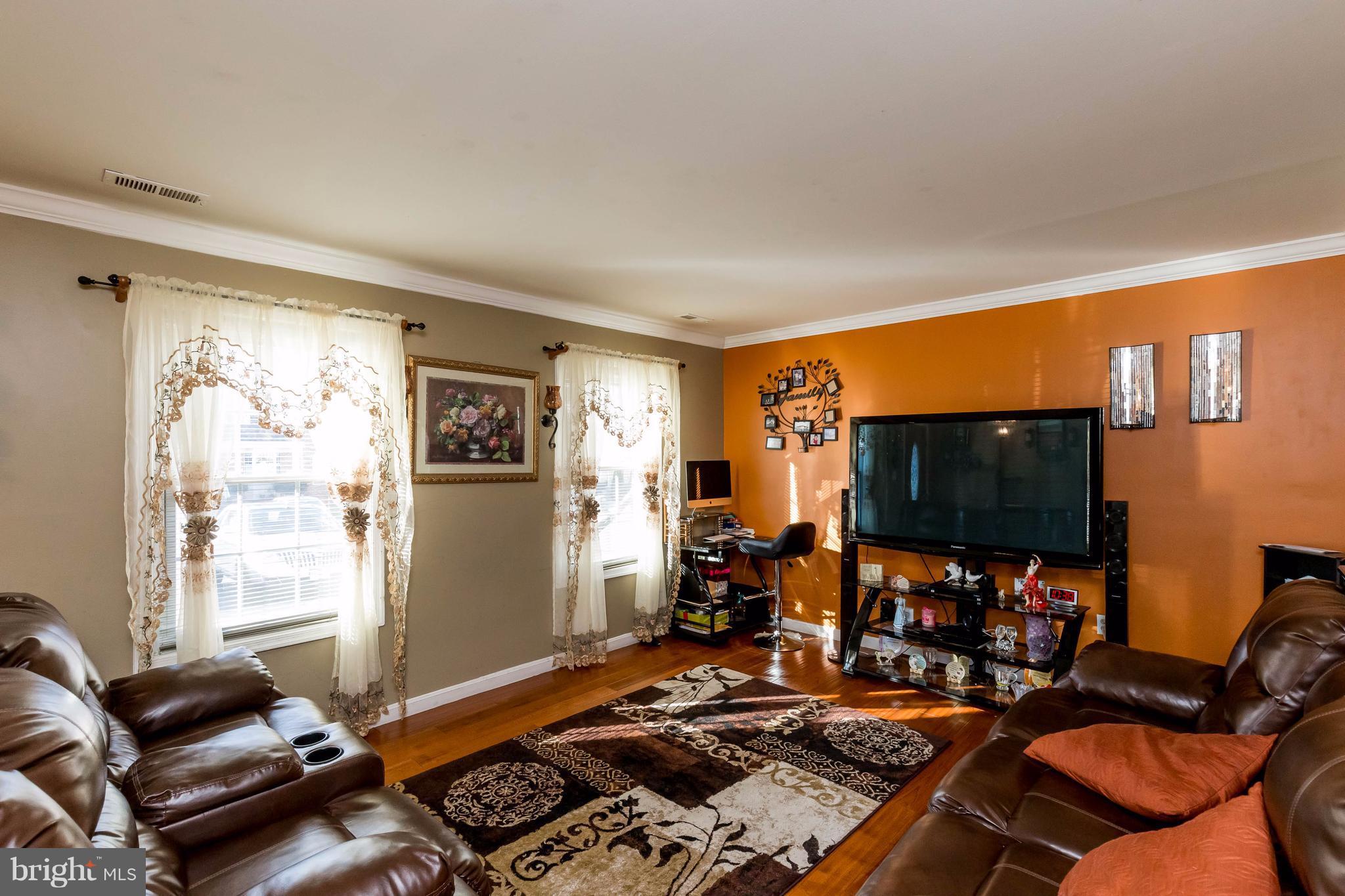 POINT OF WOODS EAST - Residential