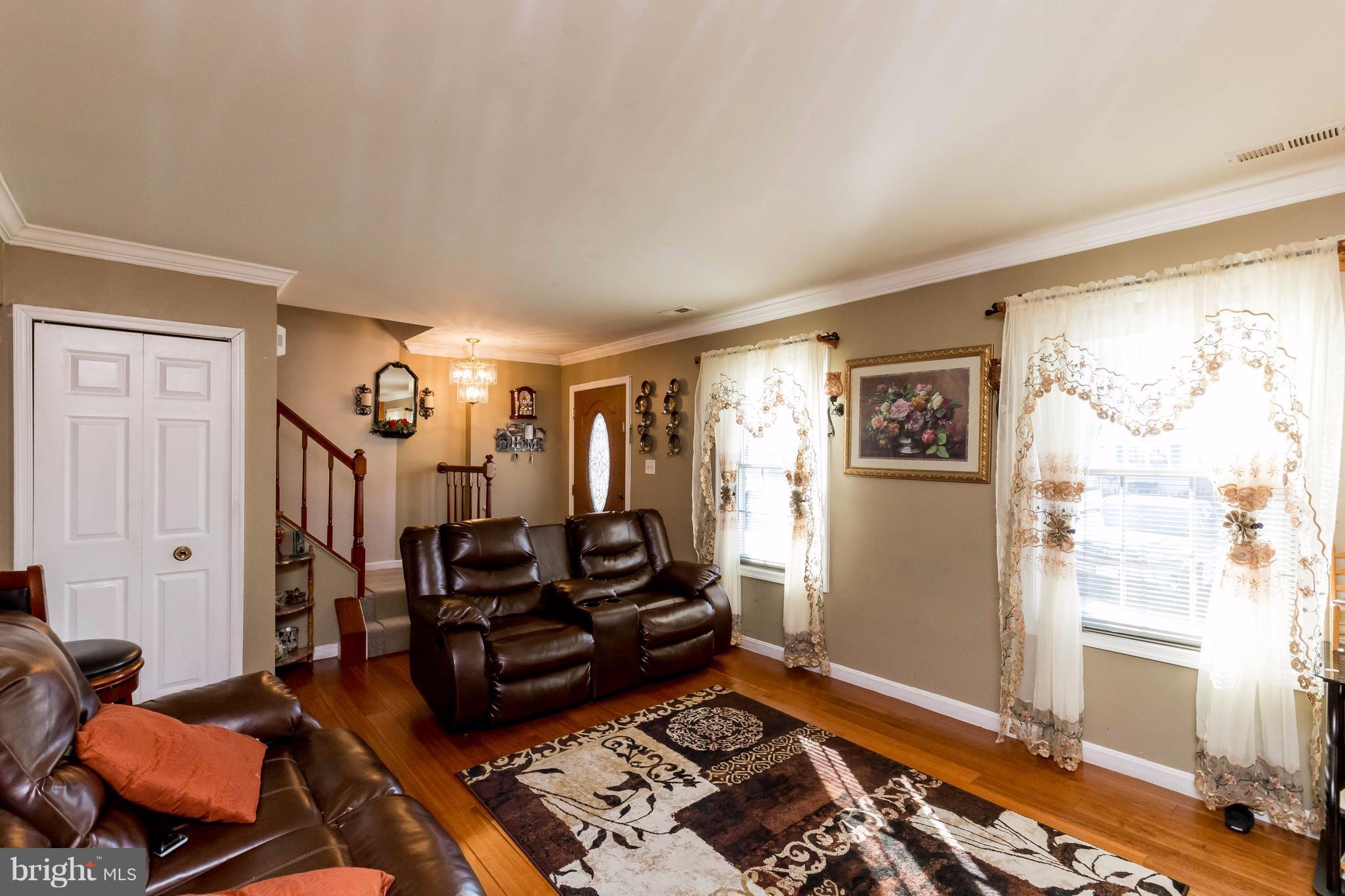 POINT OF WOODS EAST - Residential