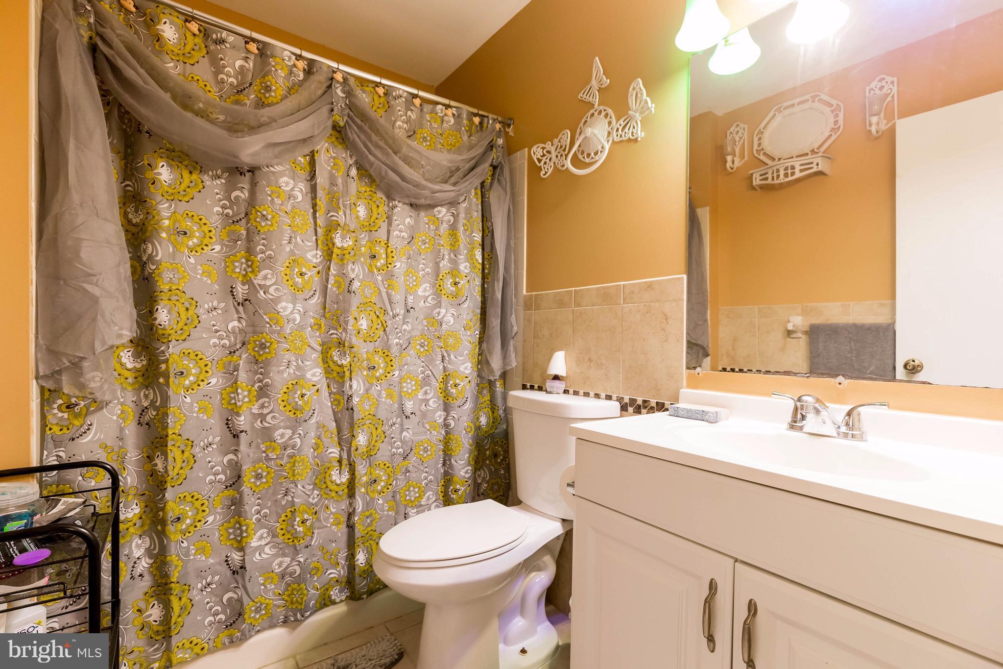 POINT OF WOODS EAST - Residential