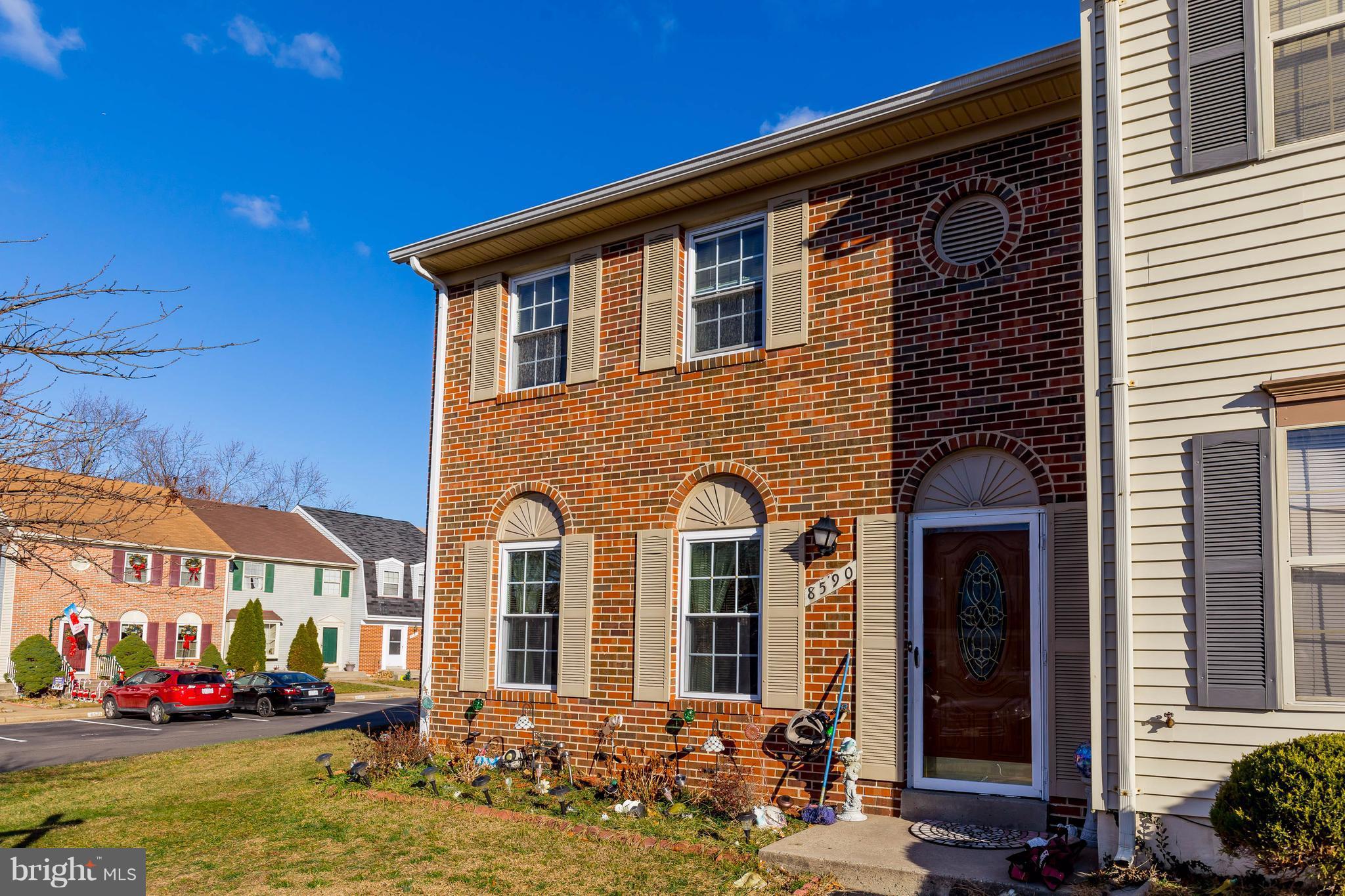 POINT OF WOODS EAST - Residential