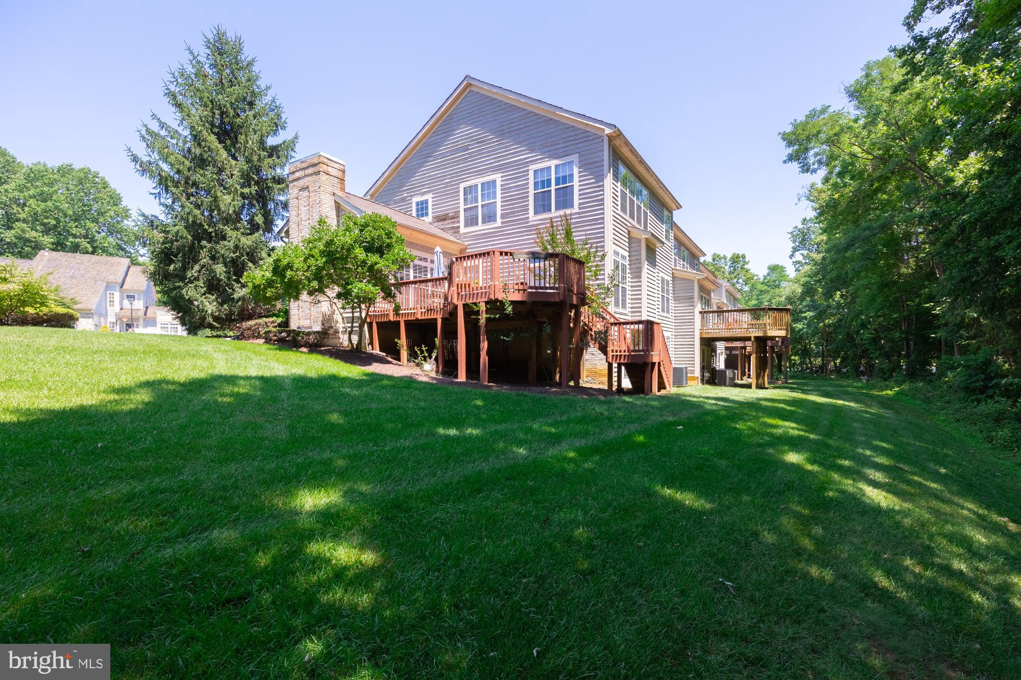 WOODMORE - Residential