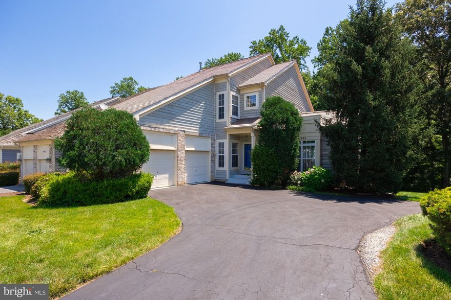 Welcome Home to your end unit Villa in The Gated Woodmore Community! This home includes 4 bedrooms, 3.5 bathrooms, and a 2-car garage. Spacious master bedroom and master bathroom with walk in closet. This home also includes a separate dining room, spacious family room, and many more. Enjoy coffee on your large deck outside with beautiful views of the woods and lake in the distance. This home is a MUST SEE!