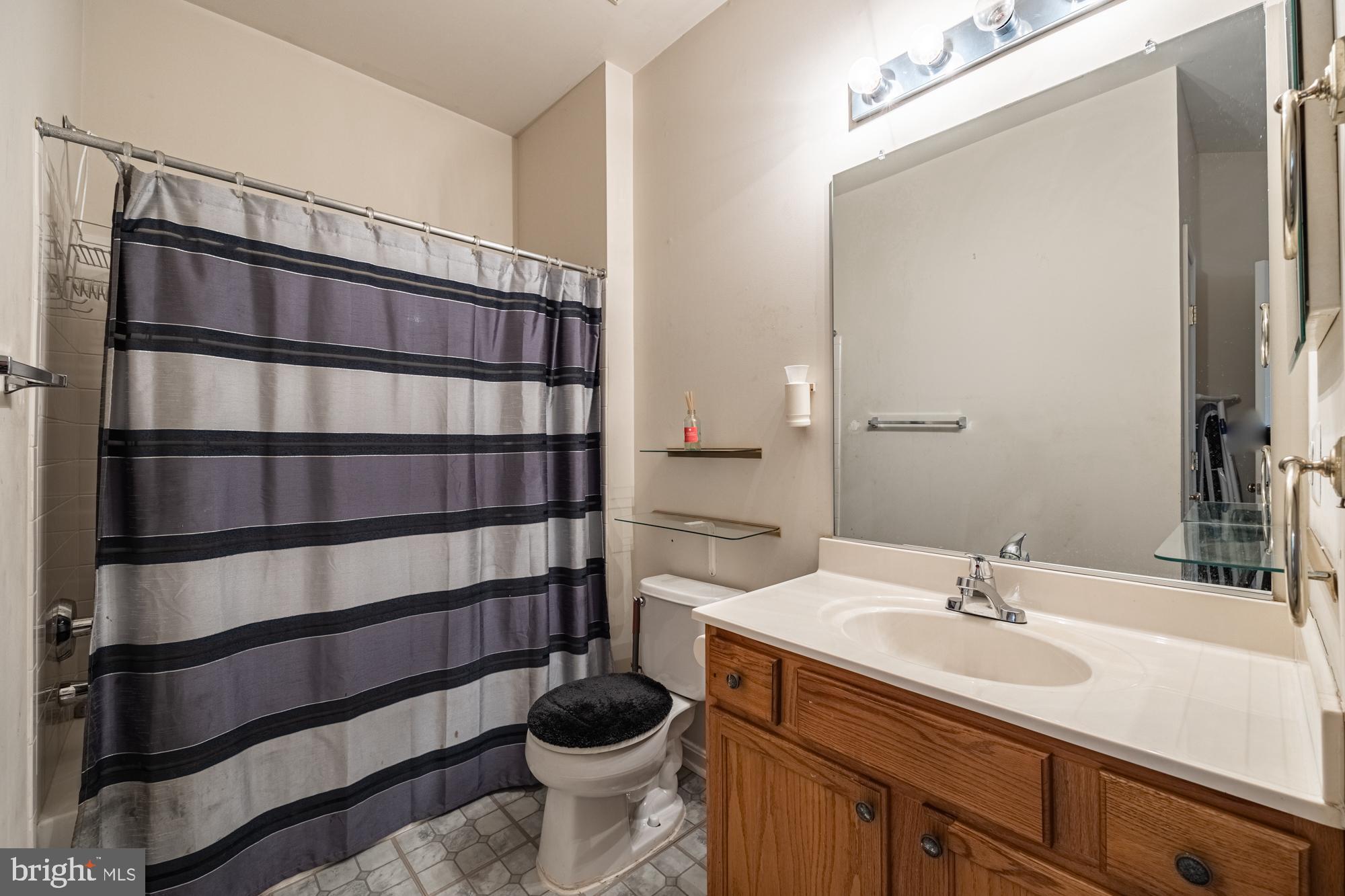 WOODMORE - Residential