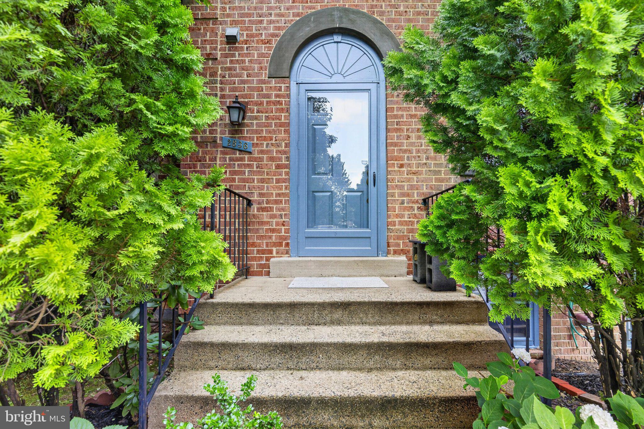 2836 KELLY SQUARE