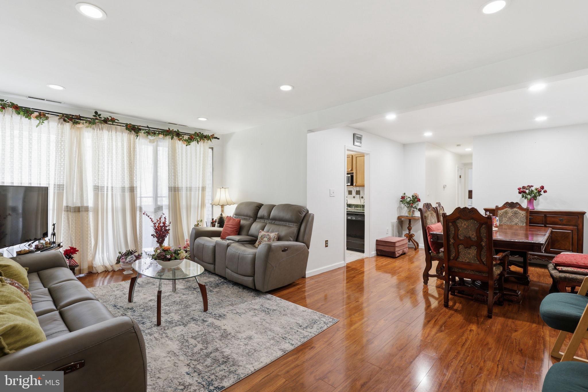 VALLEY PARK - Residential