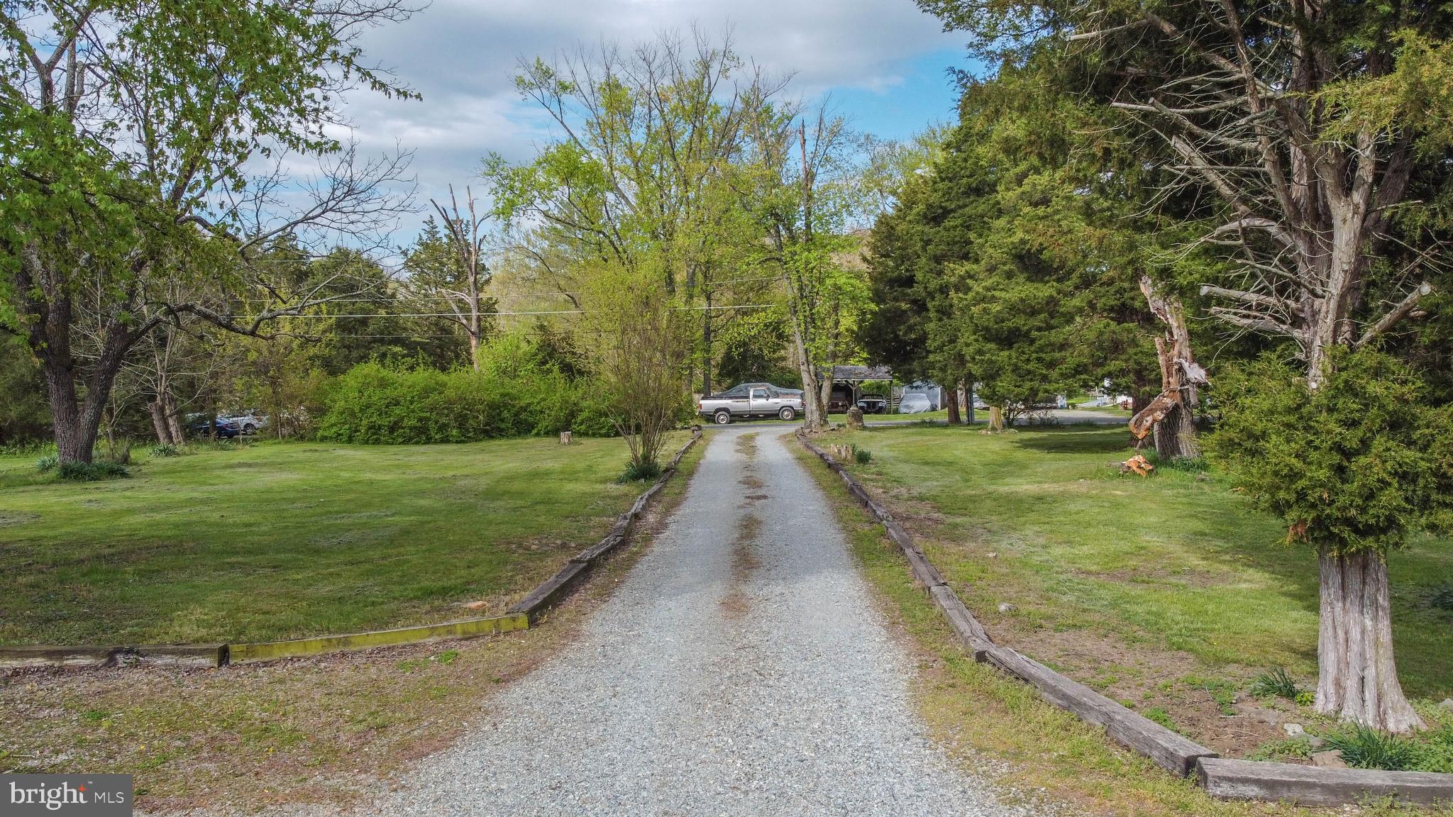 520 BELL MANOR ROAD