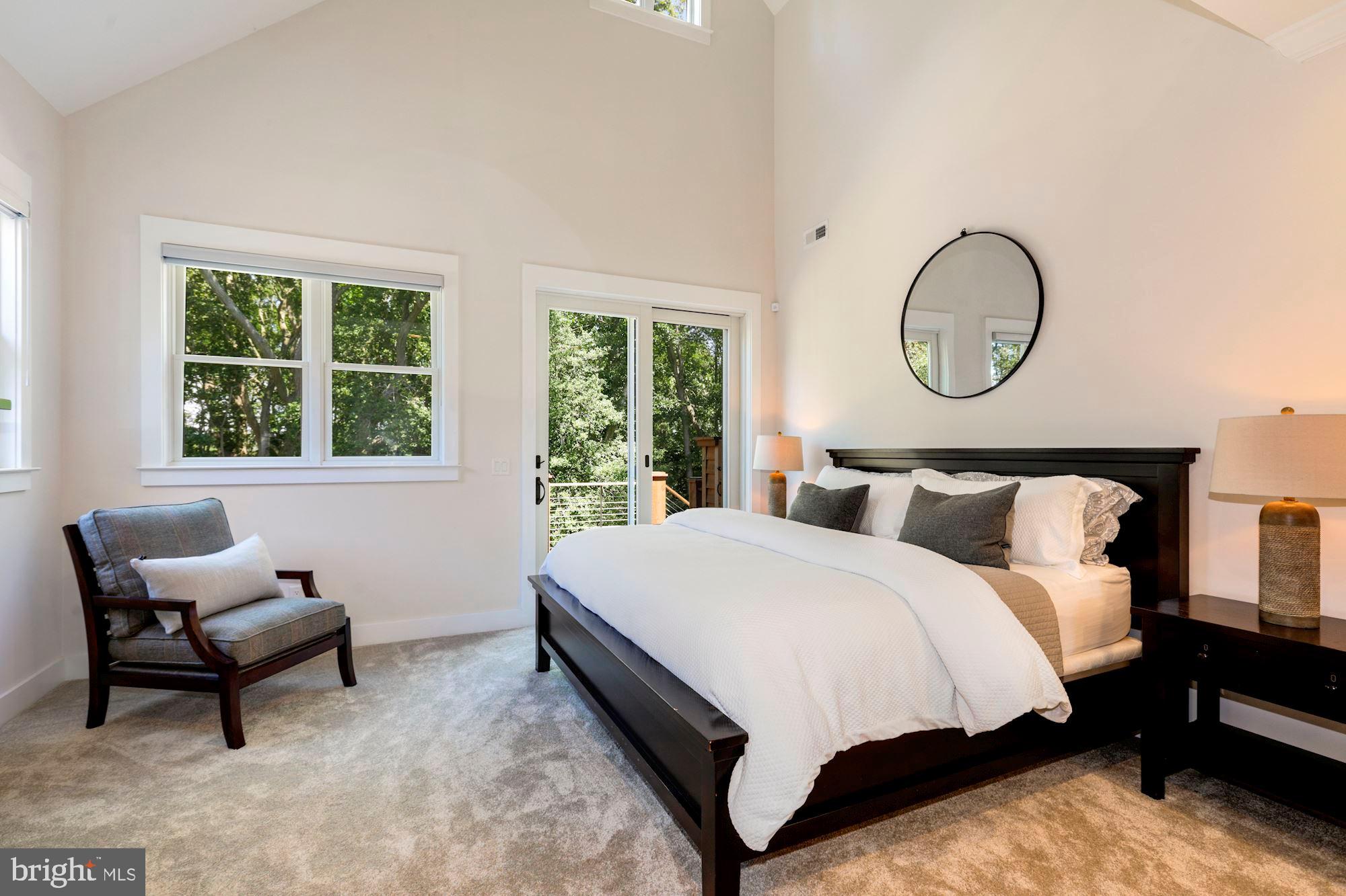 WOLFE POINTE - Residential