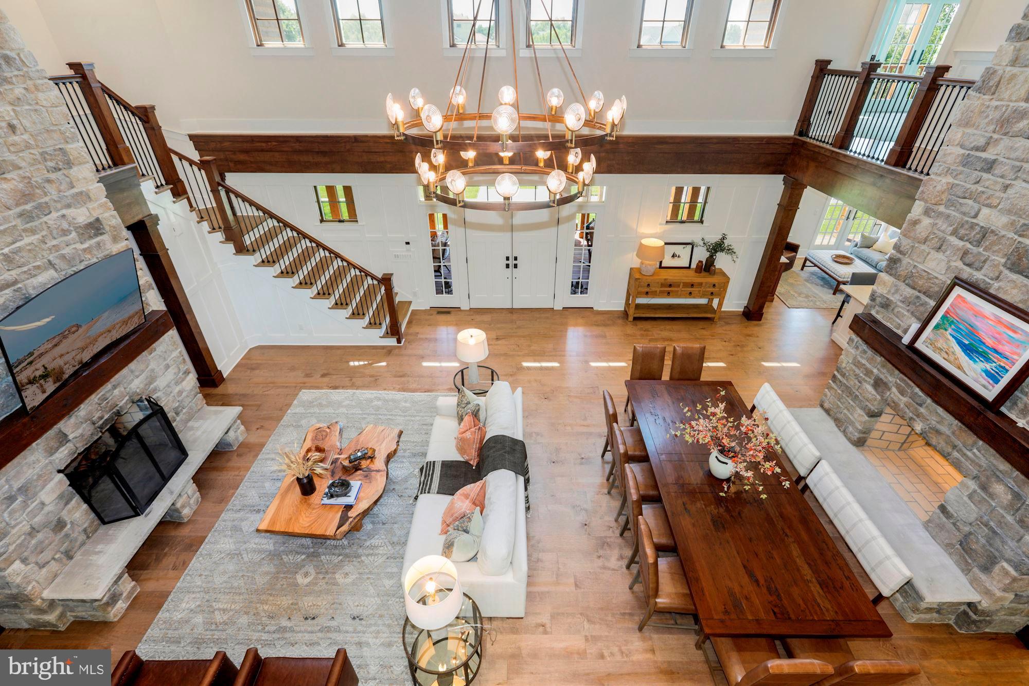 WOLFE POINTE - Residential