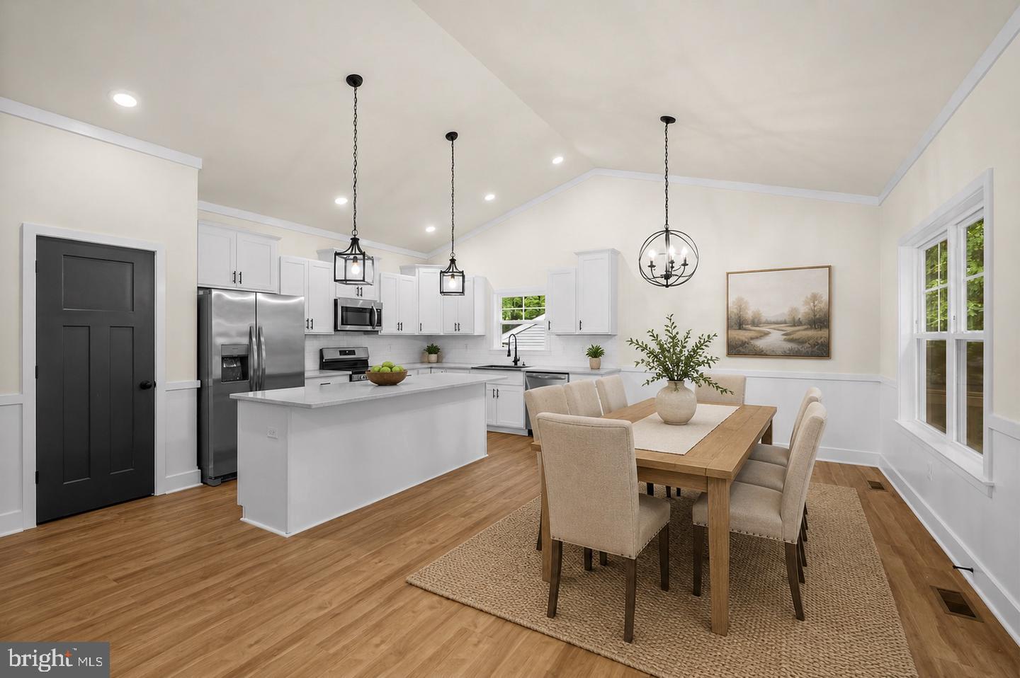 1109 LAKEVIEW PARKWAY