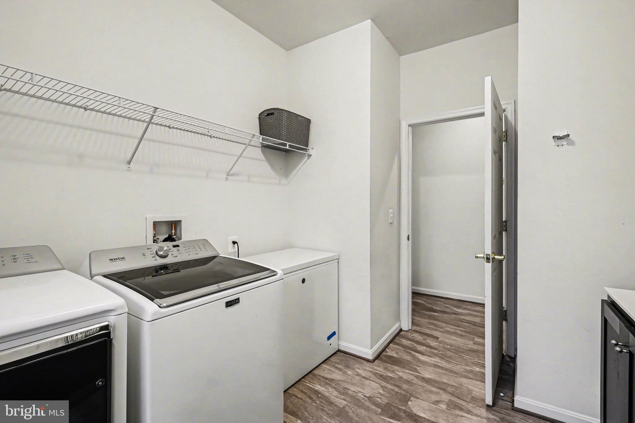 THE VILLAGES AT POTOMAC - Residential